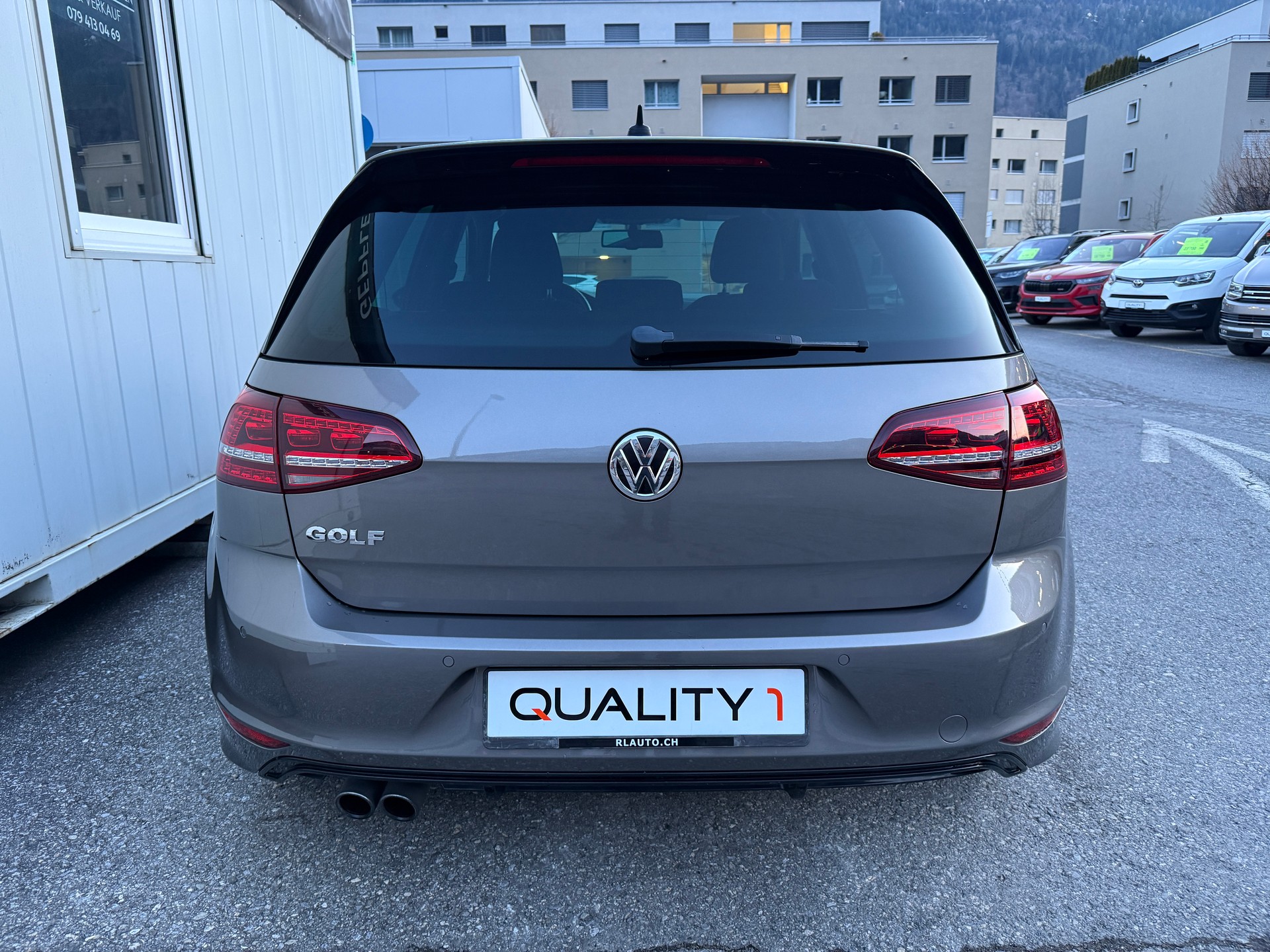 VW Golf 1.4 TSI Lounge R-Line DSG *SERVICEGEPFLEGT* AUTOMAT* 8 FACH*-image-4