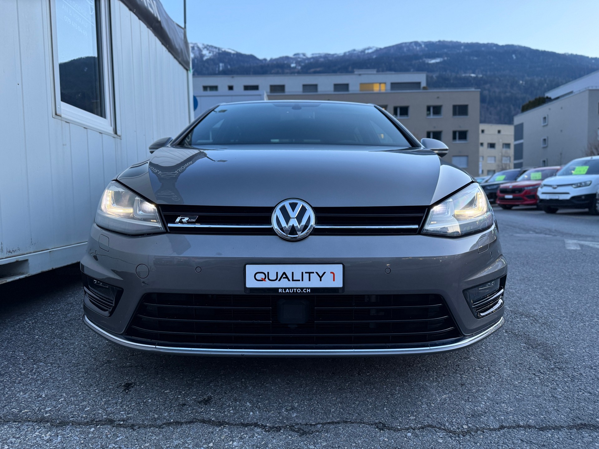 VW Golf 1.4 TSI Lounge R-Line DSG *SERVICEGEPFLEGT* AUTOMAT* 8 FACH*-image-10
