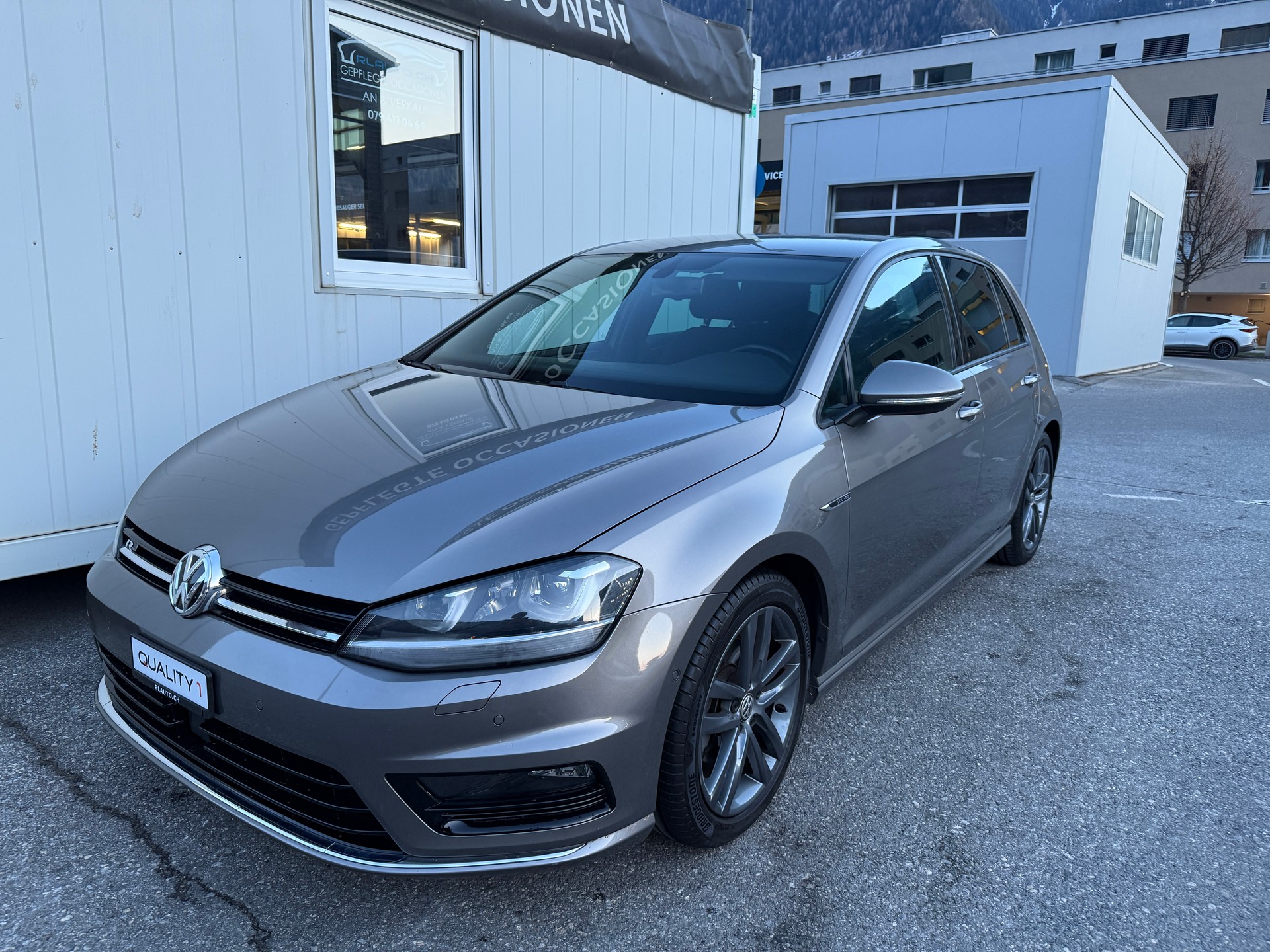 VW Golf 1.4 TSI Lounge R-Line DSG *SERVICEGEPFLEGT* AUTOMAT* 8 FACH*-image-9