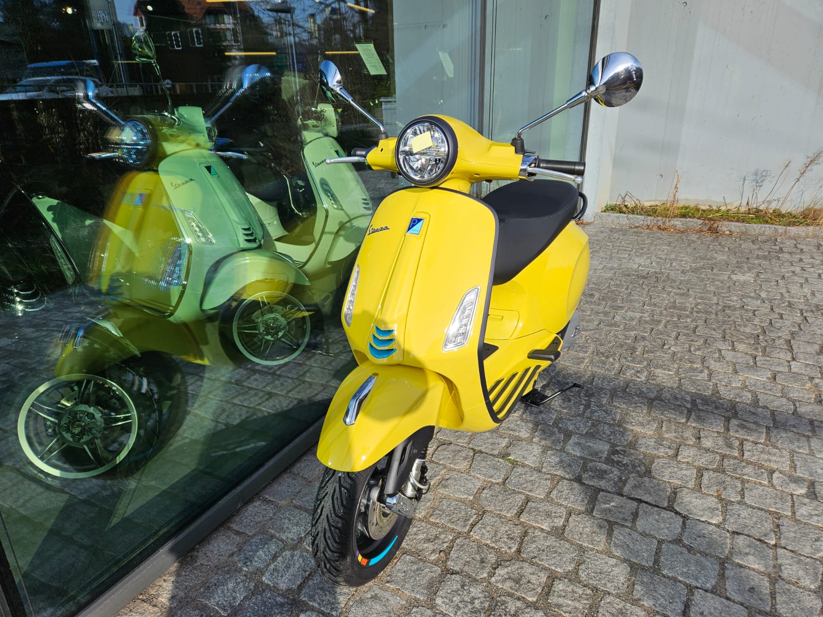 PIAGGIO Vespa Primavera 125 S Euro 5+-showroom-element-3