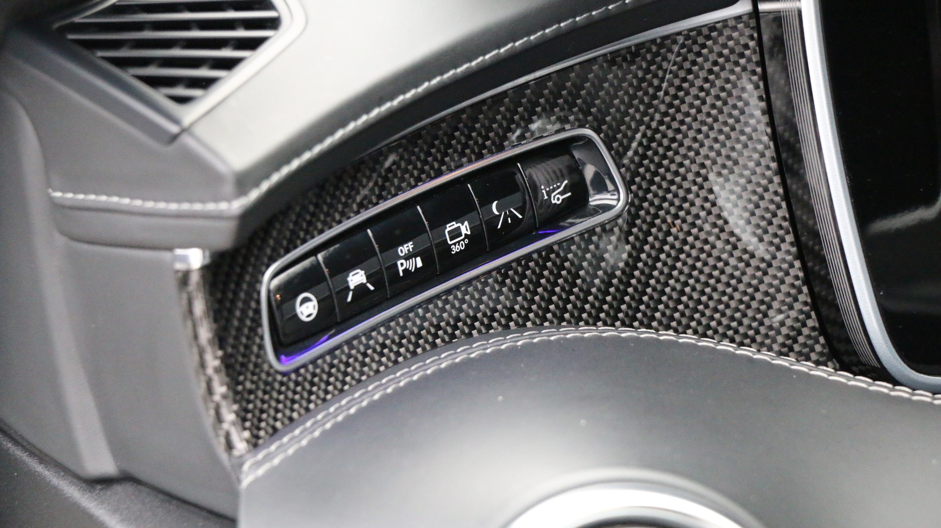 MERCEDES-BENZ S 63 AMG 4Matic-image-19
