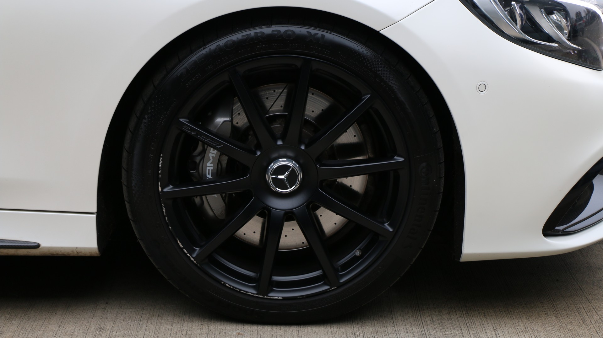 MERCEDES-BENZ S 63 AMG 4Matic-image-23