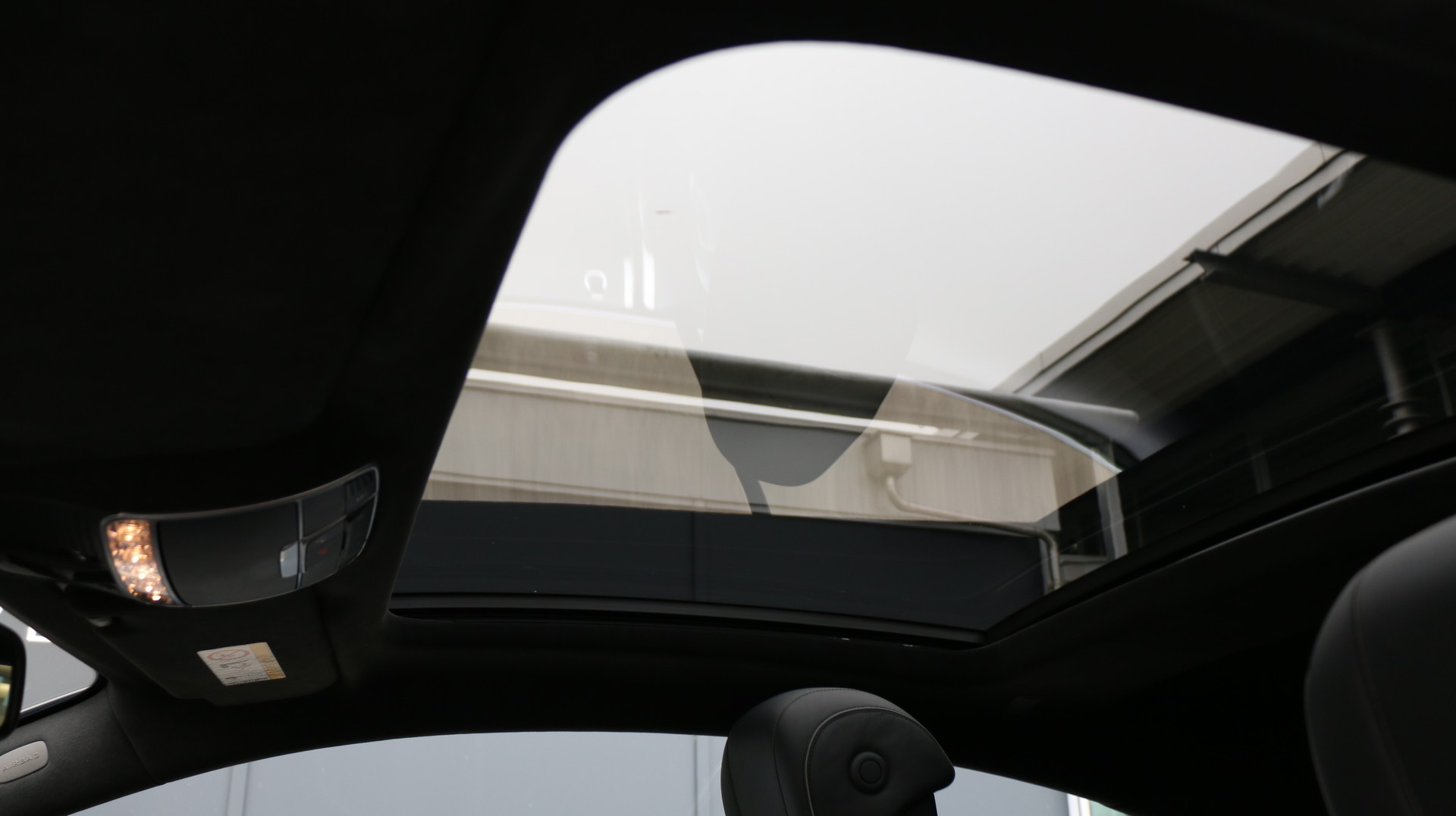 MERCEDES-BENZ S 63 AMG 4Matic-image-13