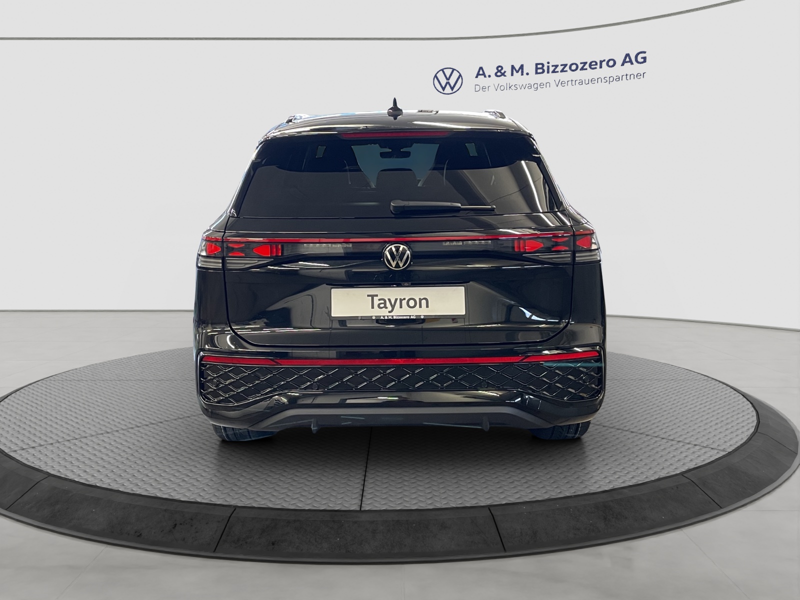 VW Tayron 1.5 TSI evo2 eHybrid R-Line DSG-image-3