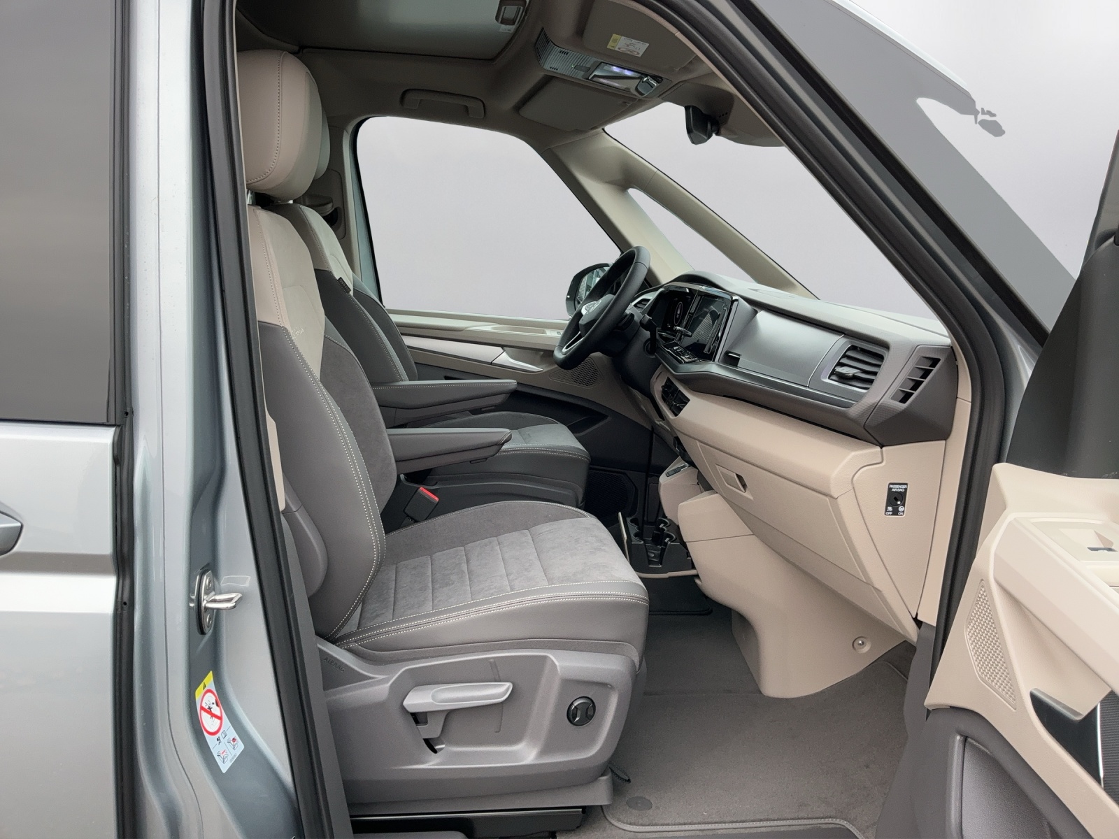 VW California Beach Tour Liberty 2.0 TDI-image-13