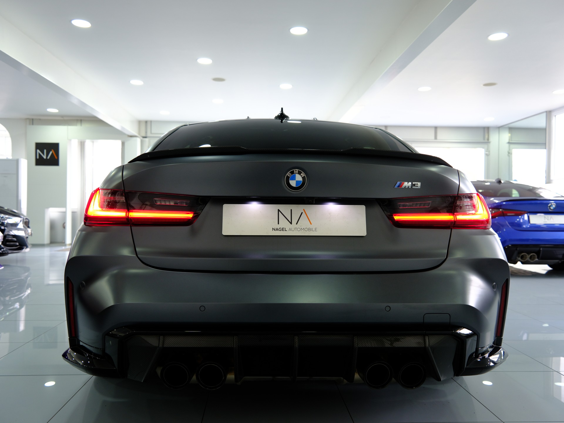 BMW M3-image-5