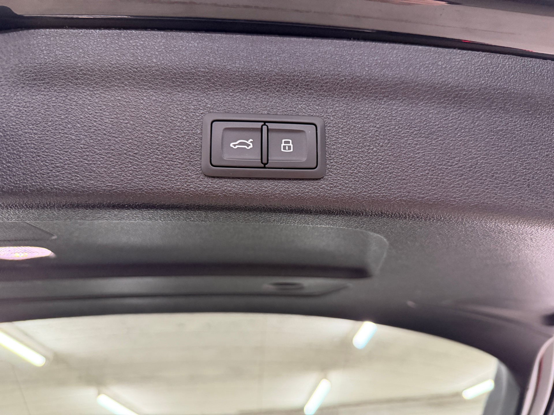 AUDI A6 Avant 50 TDI Sport 286PS Midnight Black quattro tiptronic / RF-Kamera / Panoramadach / Leder / Comfortkey / Matrix-LED /-image-22