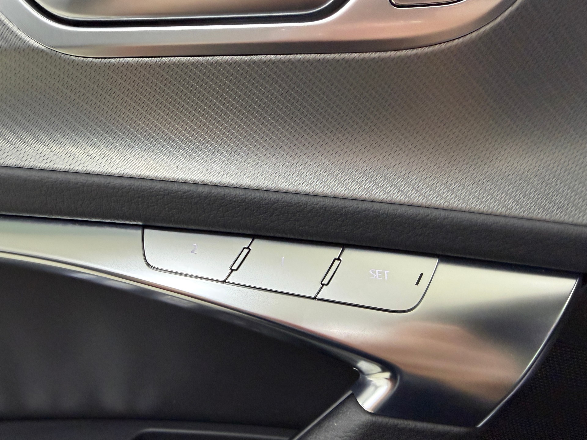 AUDI A6 Avant 50 TDI Sport 286PS Midnight Black quattro tiptronic / RF-Kamera / Panoramadach / Leder / Comfortkey / Matrix-LED /-image-20