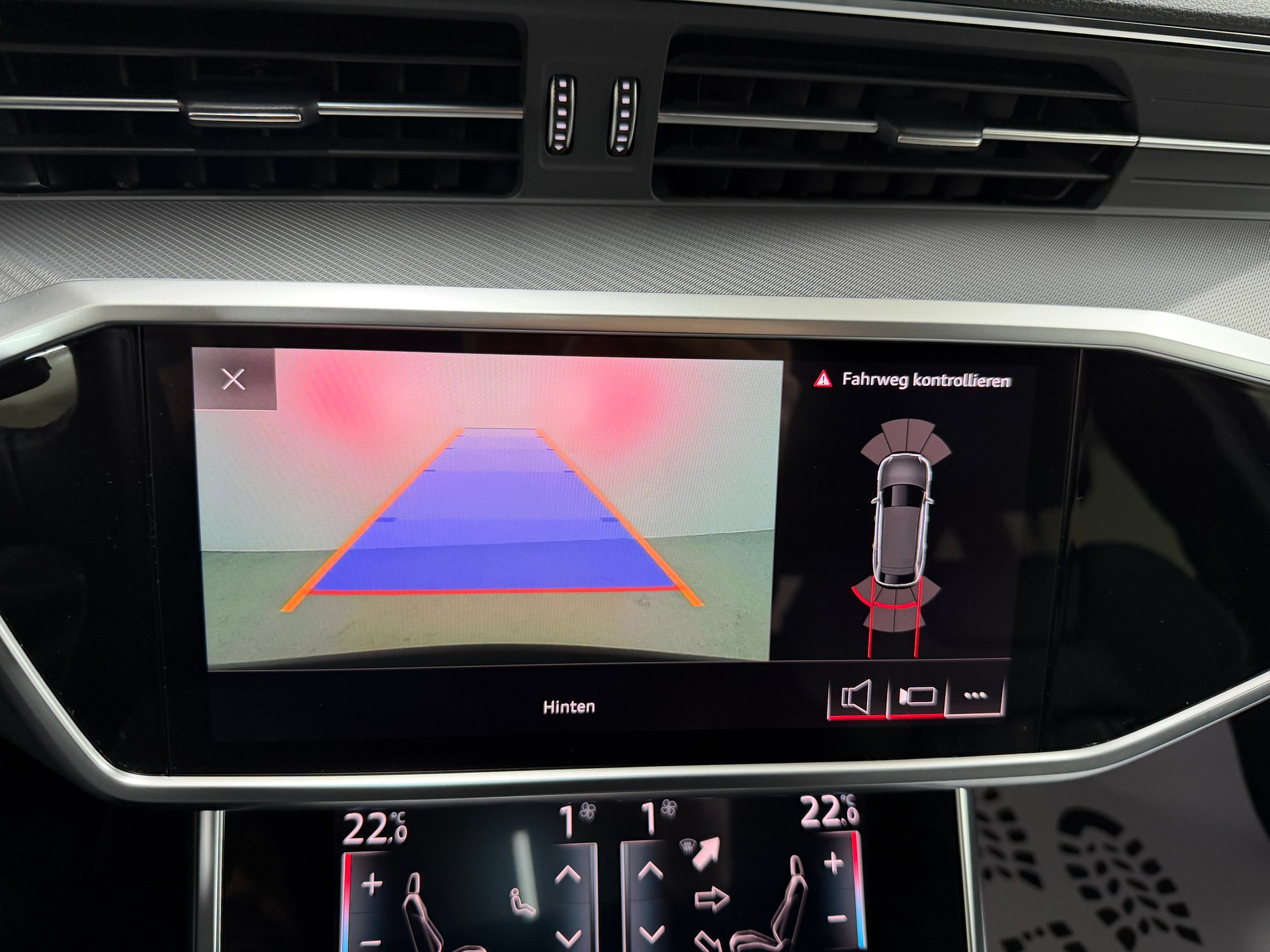 AUDI A6 Avant 50 TDI Sport 286PS Midnight Black quattro tiptronic / RF-Kamera / Panoramadach / Leder / Comfortkey / Matrix-LED /-image-14