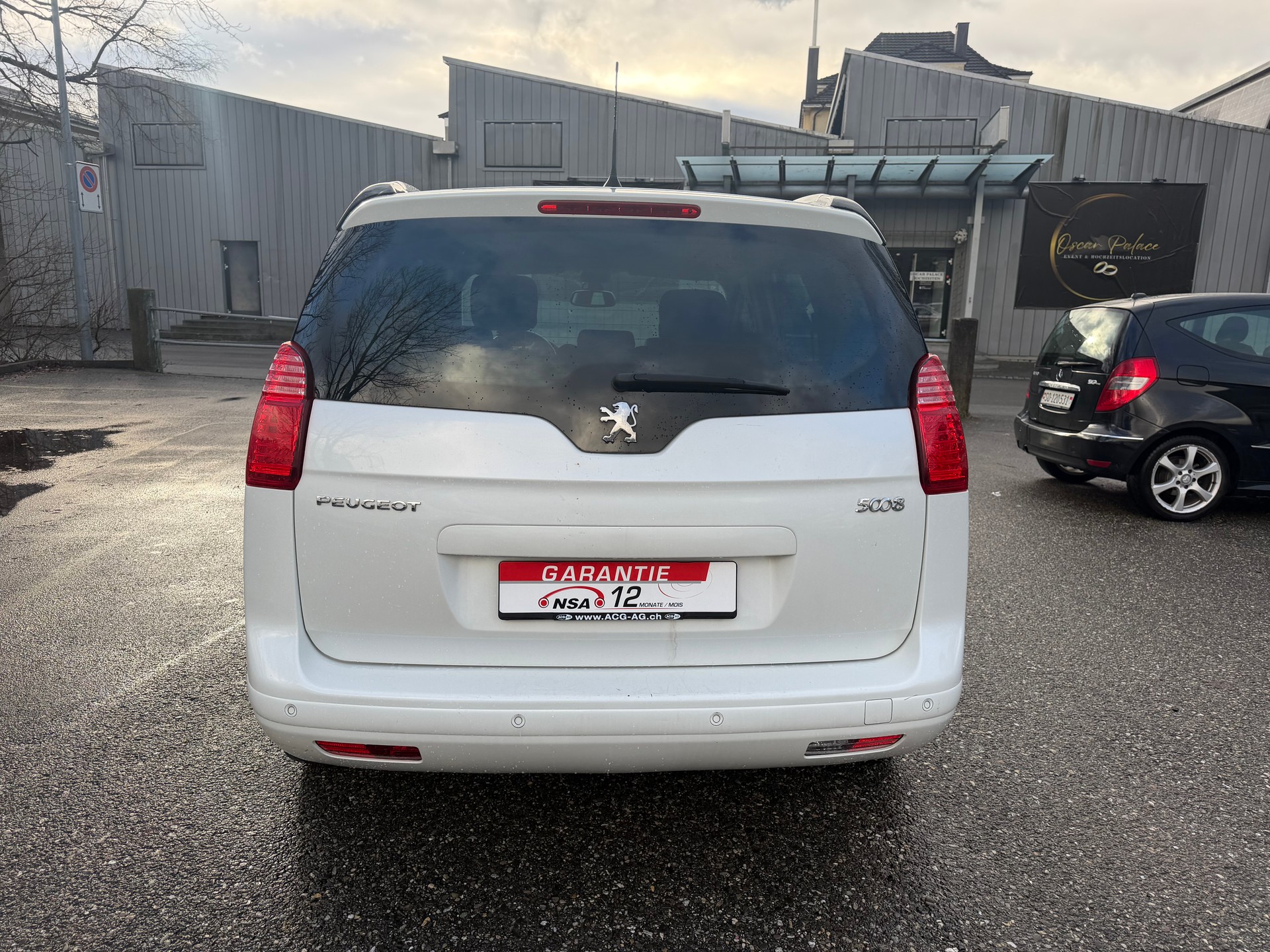 PEUGEOT 5008 1.6 16V T Allure Automatic * 07x Sitze * Gr. Navi * Xenon * Tempomat * PDC V&H *-image-13