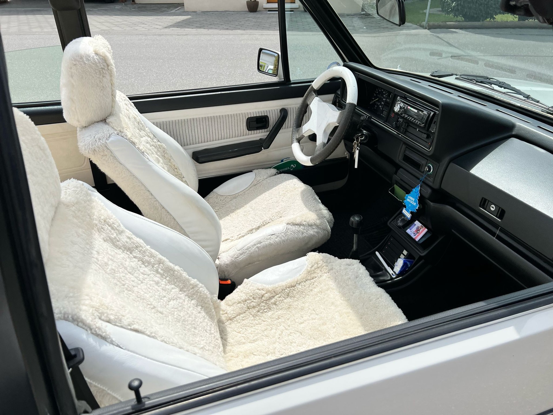 VW Golf Cabriolet 1800 GLI Special/White-image-5