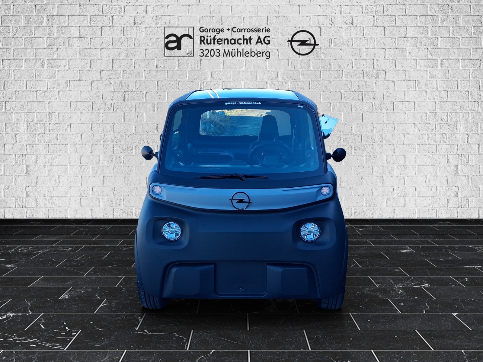 OPEL Rocks Cargo-showroom-element-2