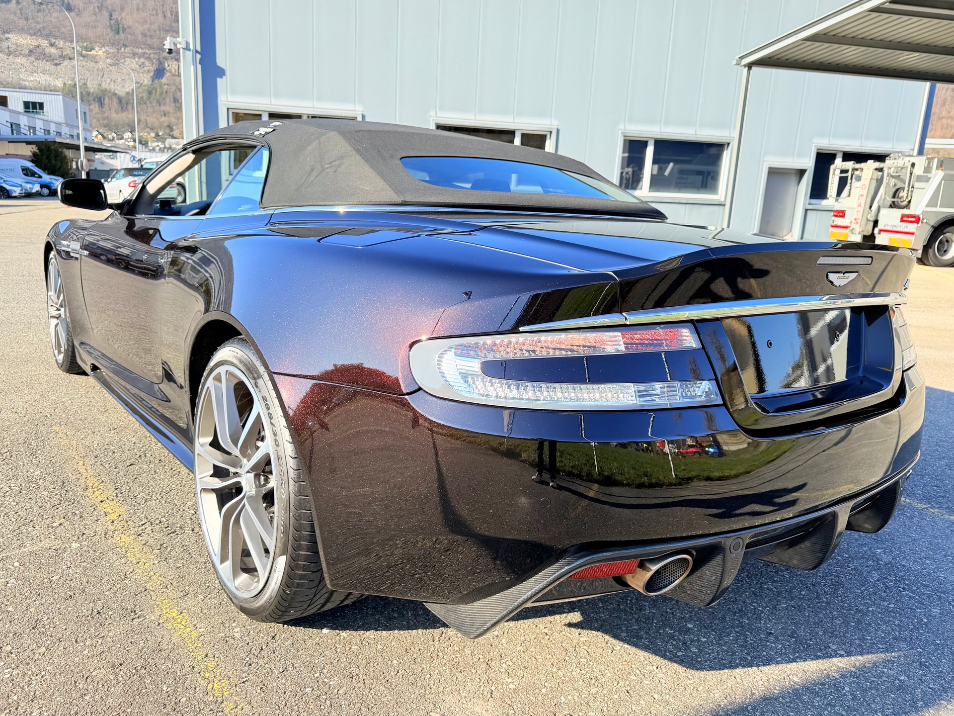 ASTON MARTIN ASTON "DBS VOLANTE" 517 PS V 12 !! TOUCHTRONIC 2 . KM 77`000. TOP AUSSTATTUNG. SONDERLACKIERUNG. AB MFK. PREIS 75`800.--image-15