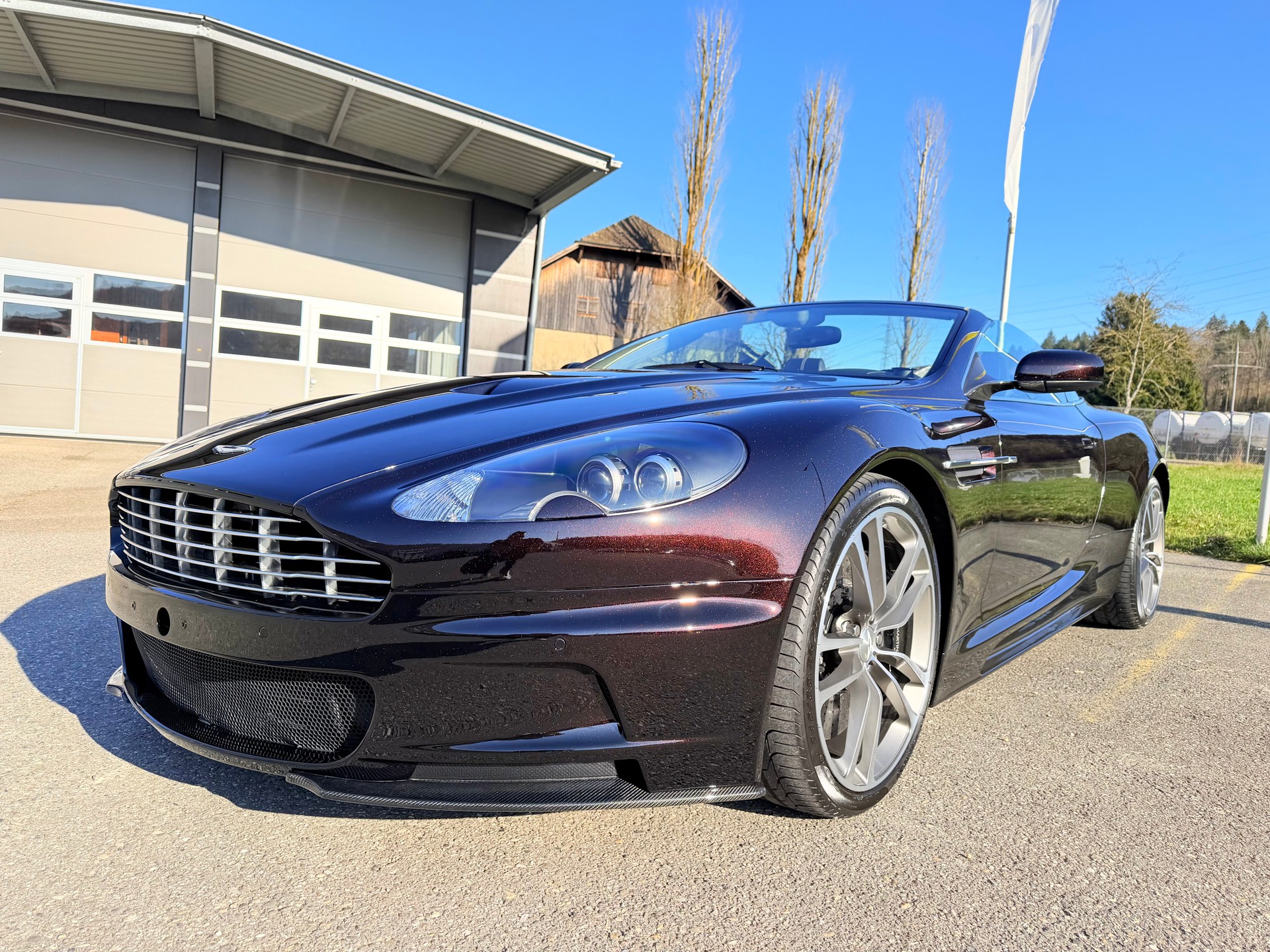 ASTON MARTIN ASTON "DBS VOLANTE" 517 PS V 12 !! TOUCHTRONIC 2 . KM 77`000. TOP AUSSTATTUNG. SONDERLACKIERUNG. AB MFK. PREIS 75`800.--image-2