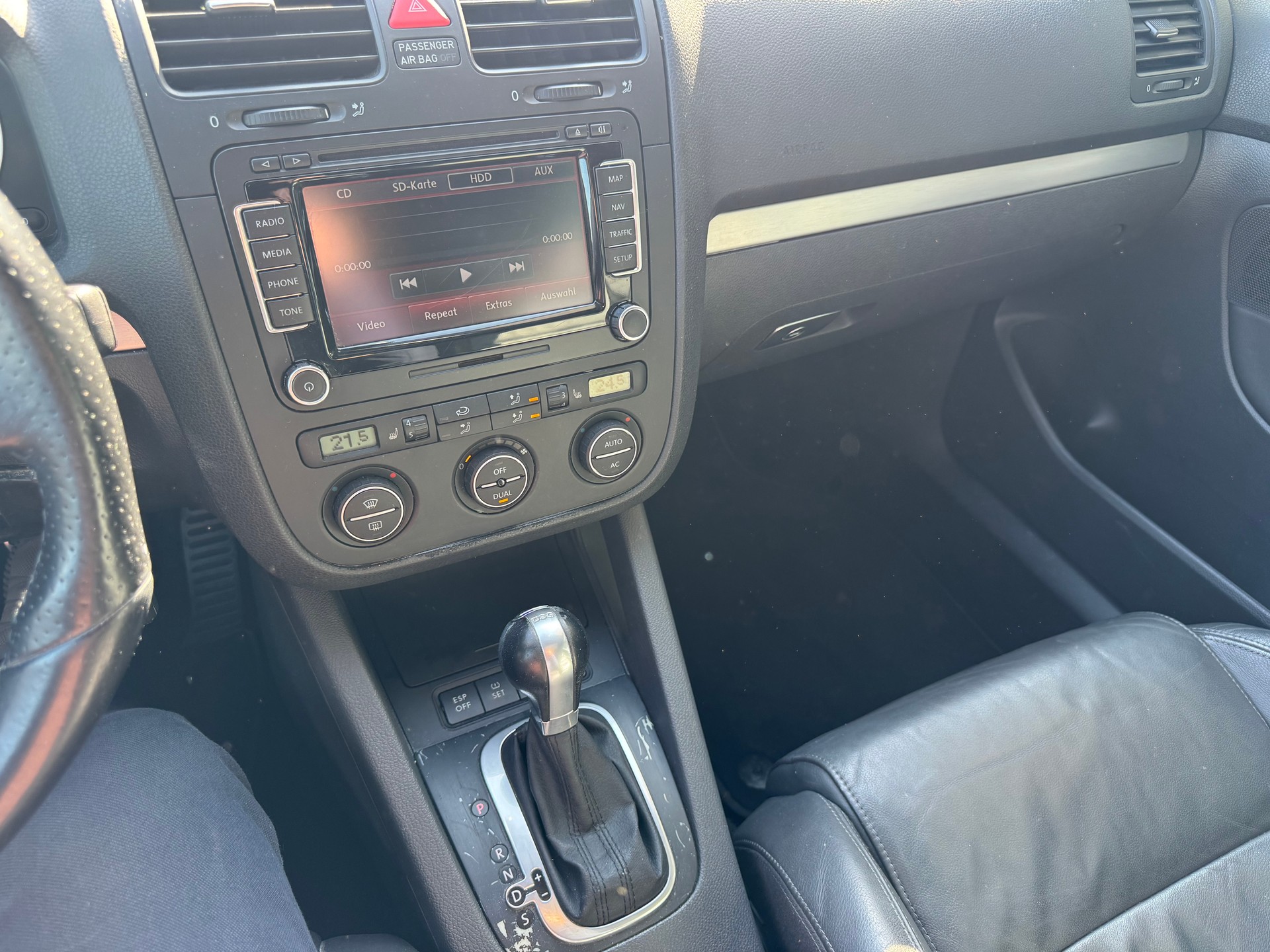 VW Golf 2.0 TFSI GTI-image-7