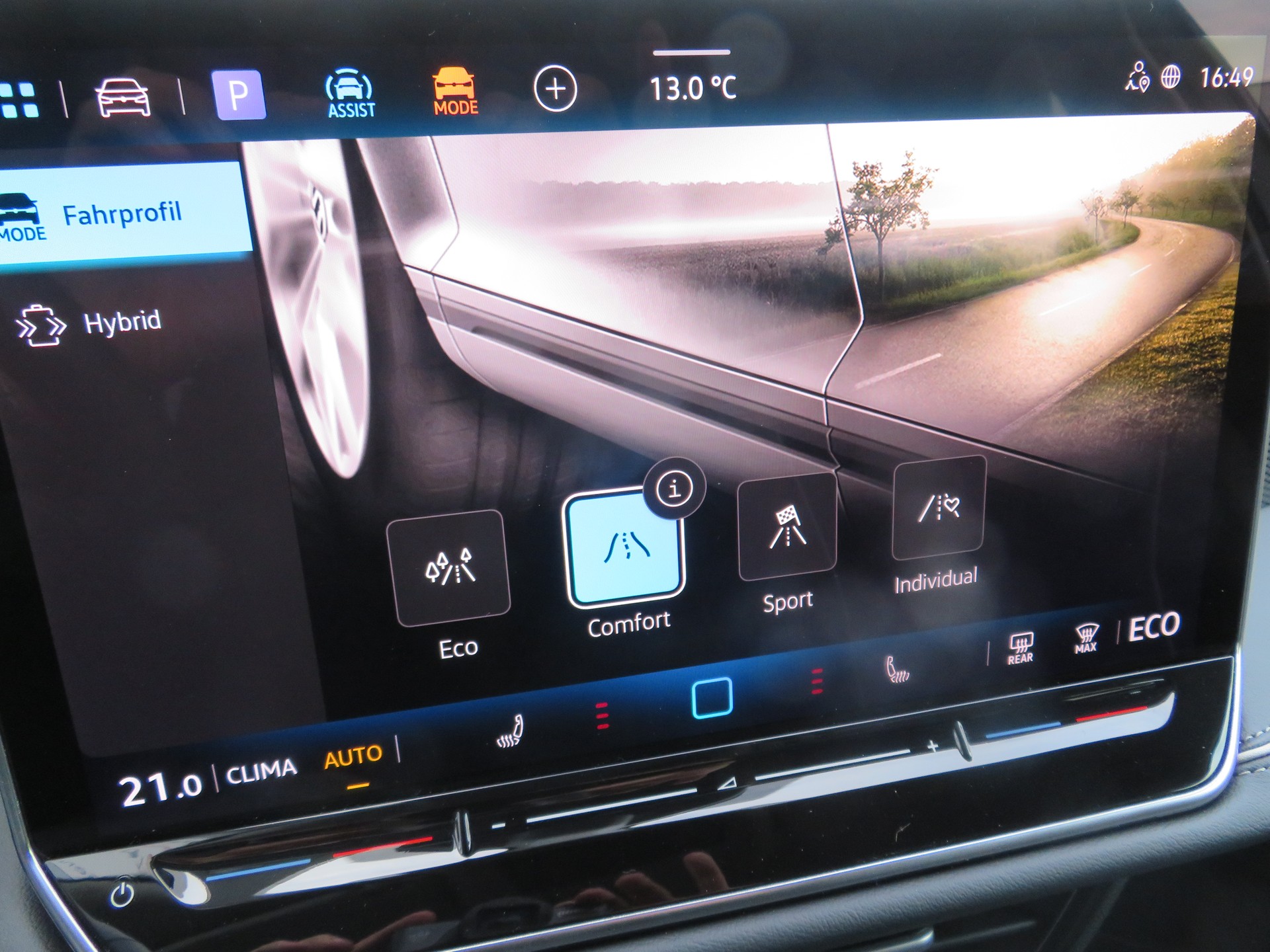 VW Passat Variant 1.5 TSI evo2 Plug-In- Hybrid Business DSG-image-9