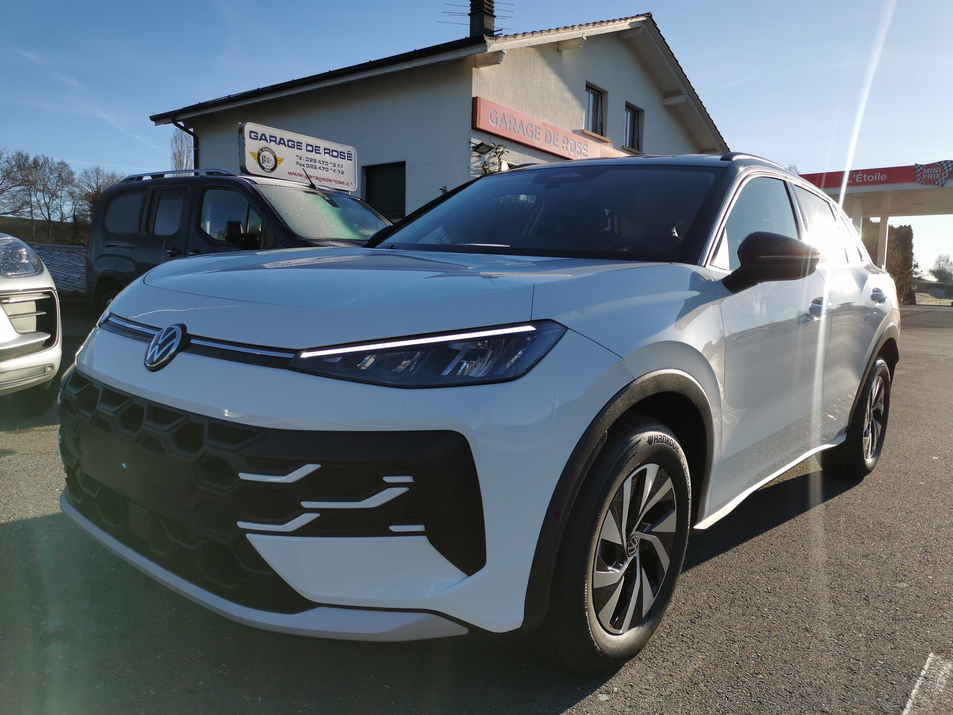 VW T-Roc 1.5 eTSI mHEV Life (SUV / Geländewagen)