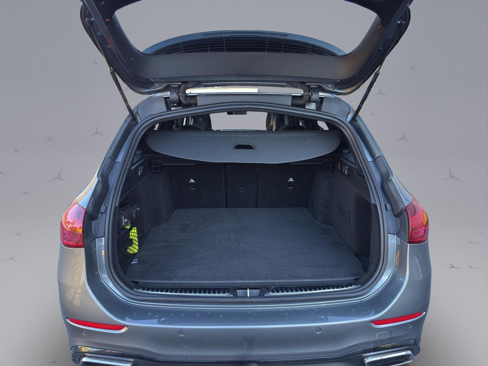 MERCEDES-BENZ C 300 Avantgarde 4matic Kombi-image-17