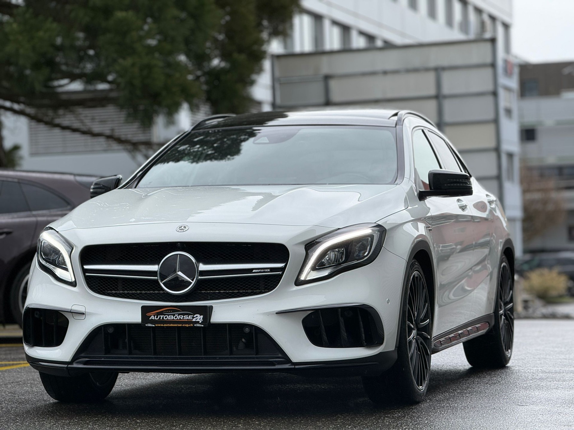MERCEDES-BENZ GLA 45 AMG 4m-image-0