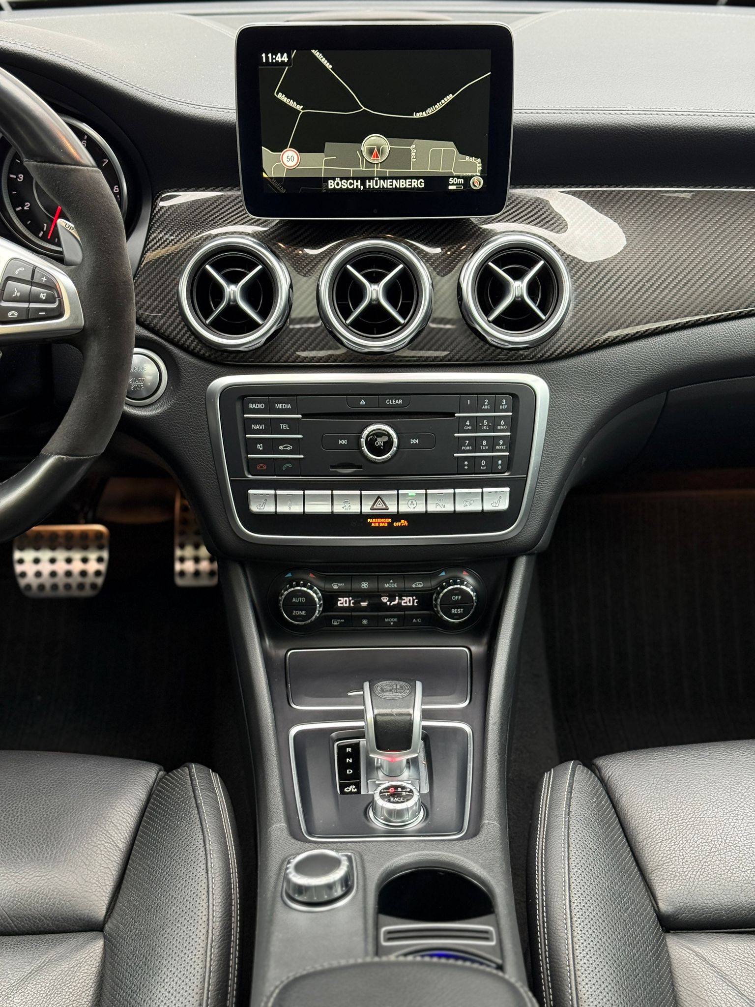 MERCEDES-BENZ GLA 45 AMG 4m-image-15