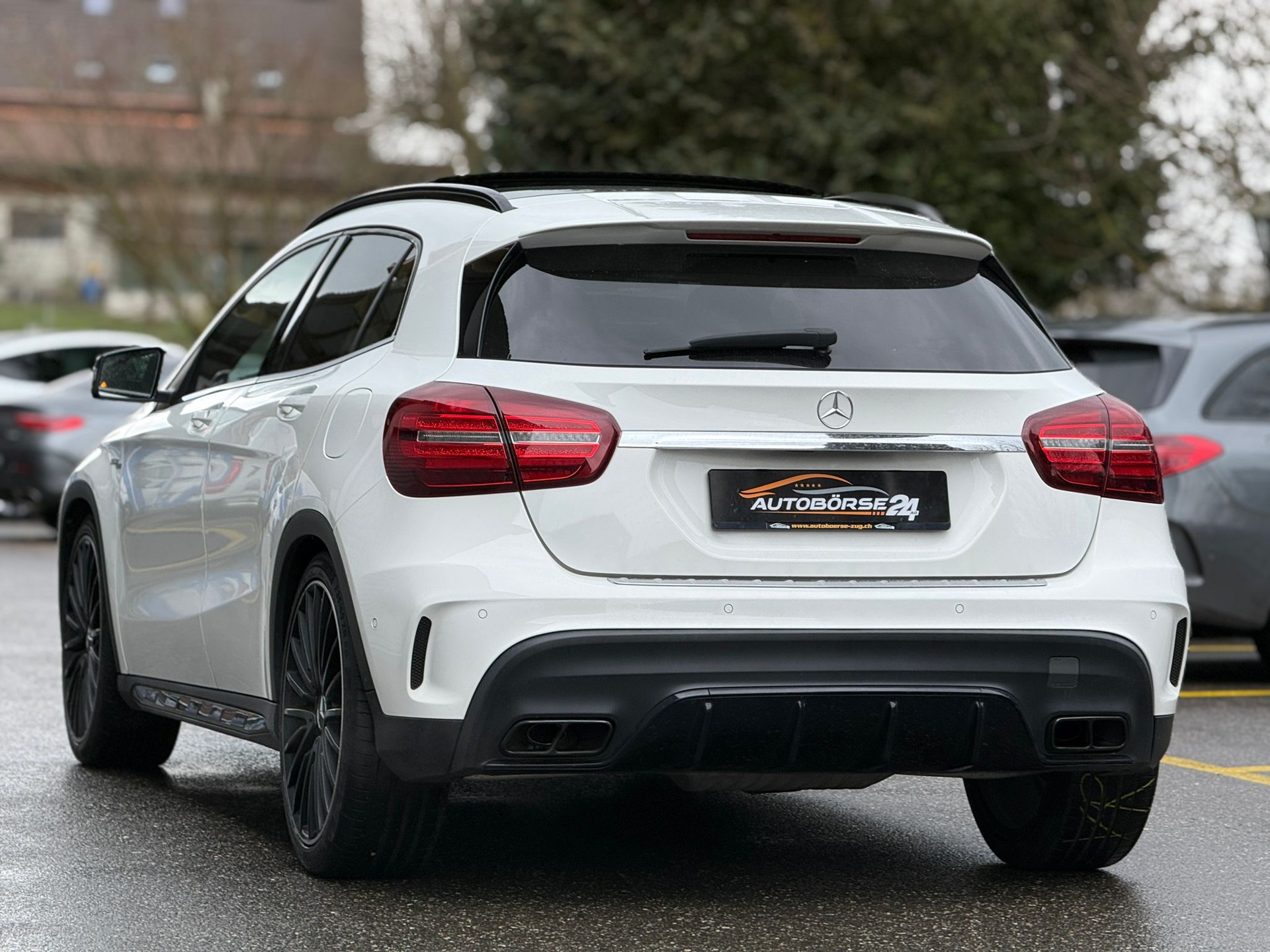 MERCEDES-BENZ GLA 45 AMG 4m-image-3