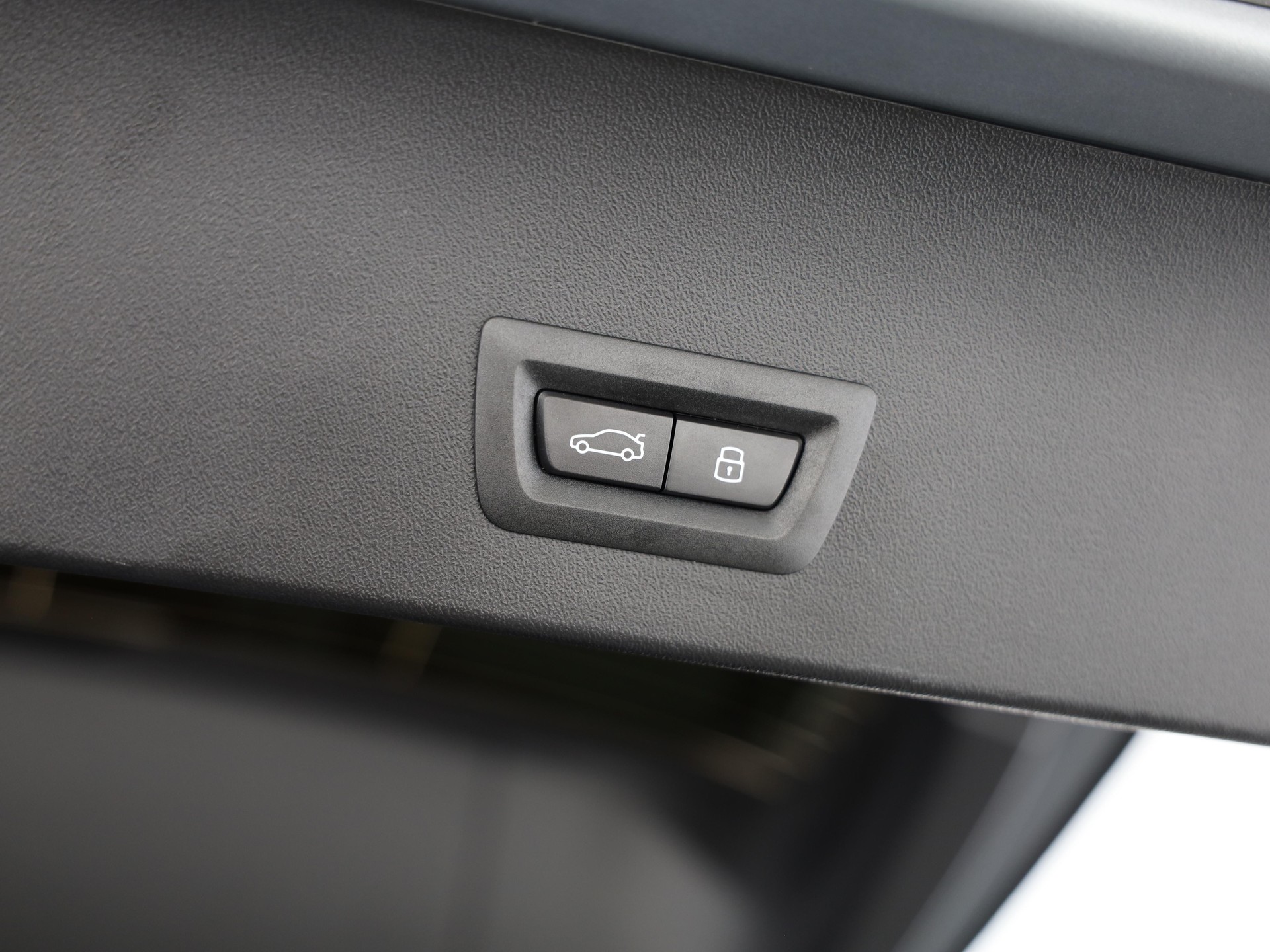 BMW X3 20i xDrive-image-9