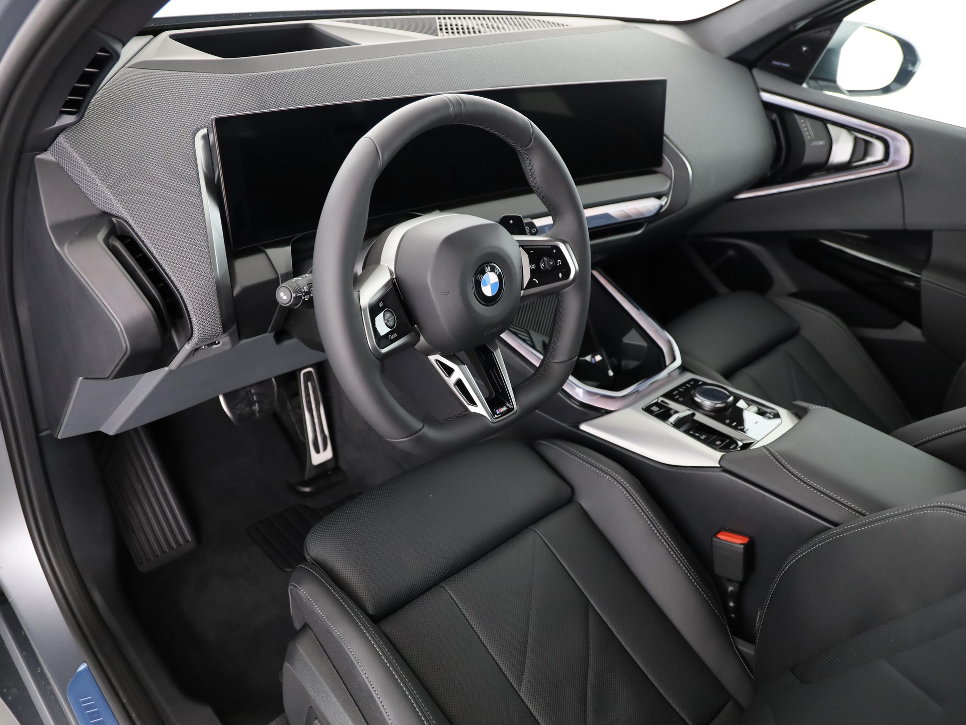 BMW X3 20i xDrive-image-11