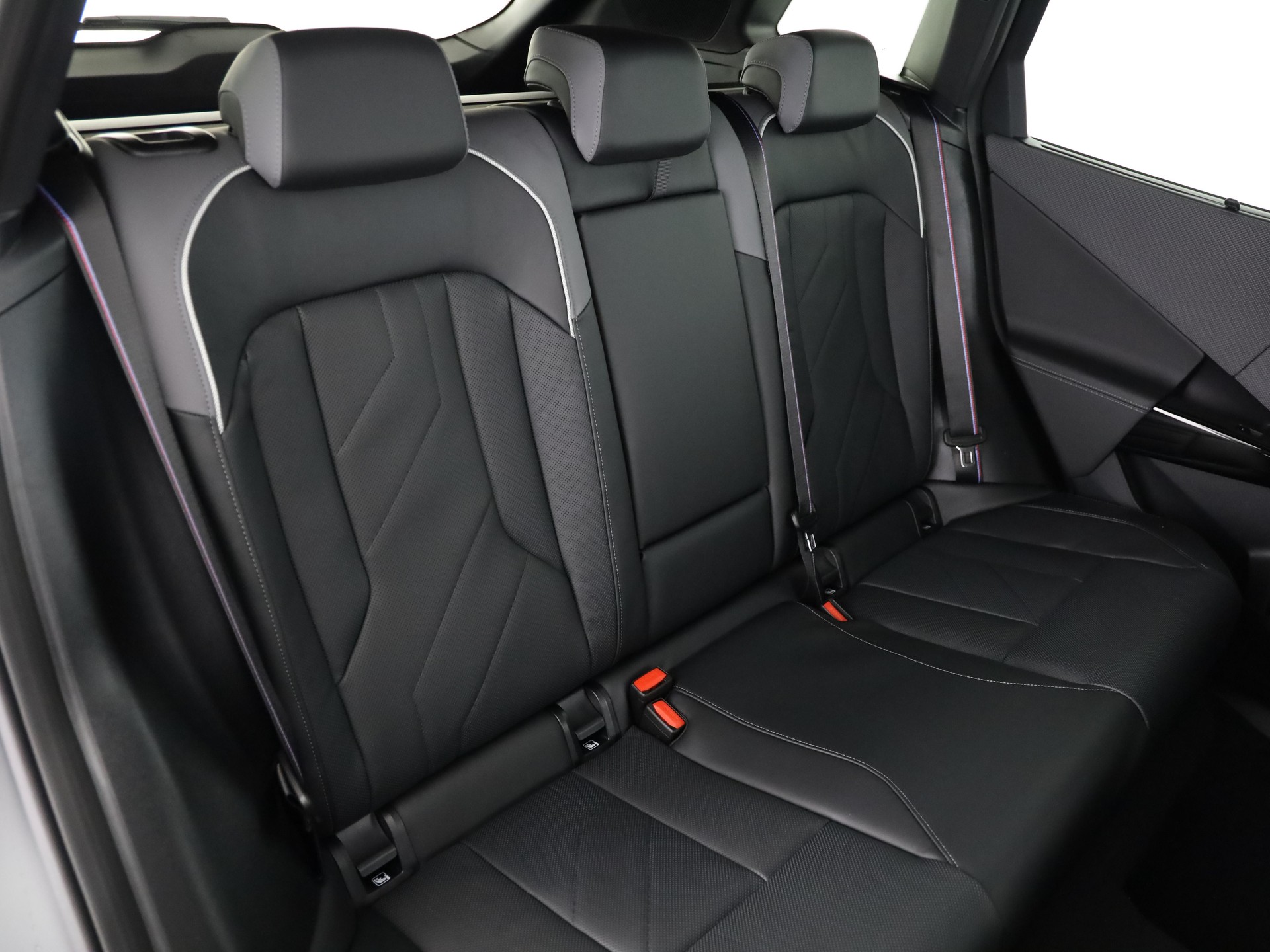 BMW X3 20i xDrive-image-15