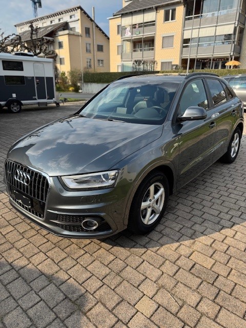 AUDI Q3 2.0 TFSI quattro S-tronic-image-0