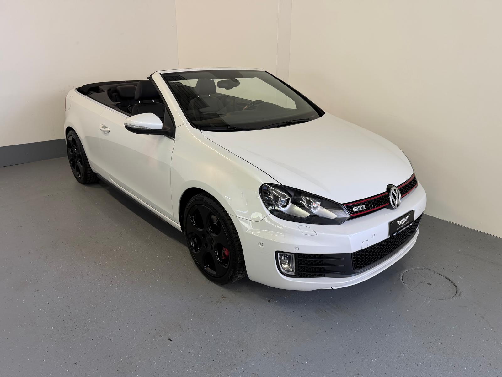 VW Golf Cabrio 2.0 TSI GTI DSG-showroom-element-1