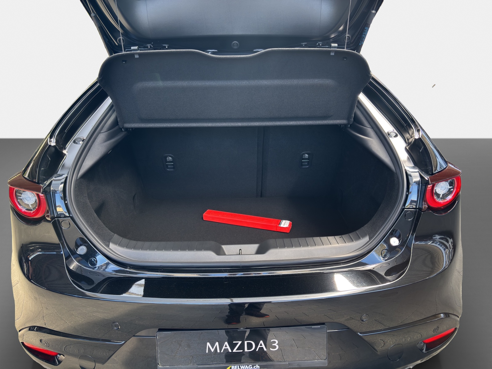 MAZDA 3 2.0/186 Homura 4x4-image-11