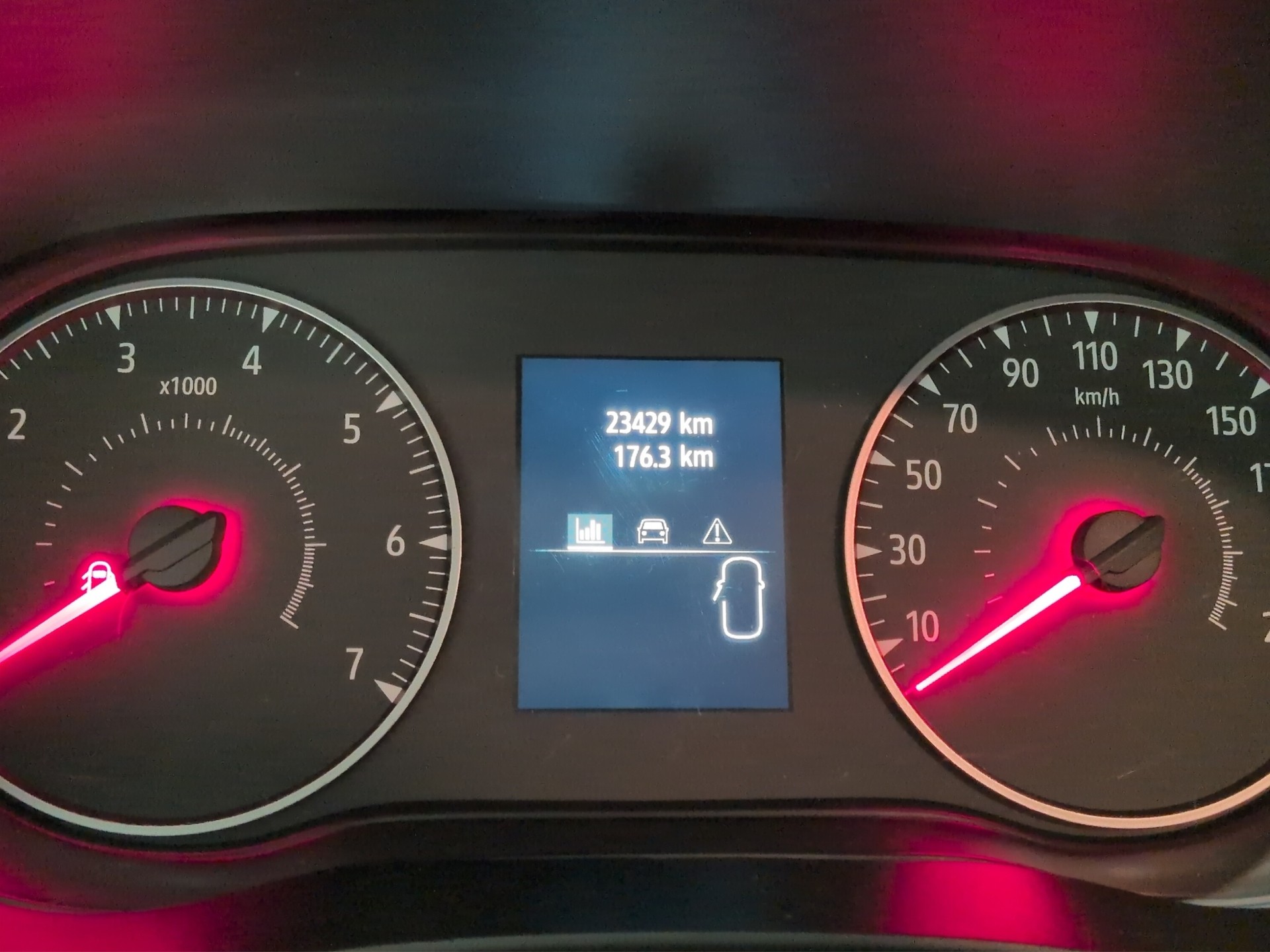 DACIA Sandero TCe 90 Expression CVT-image-10