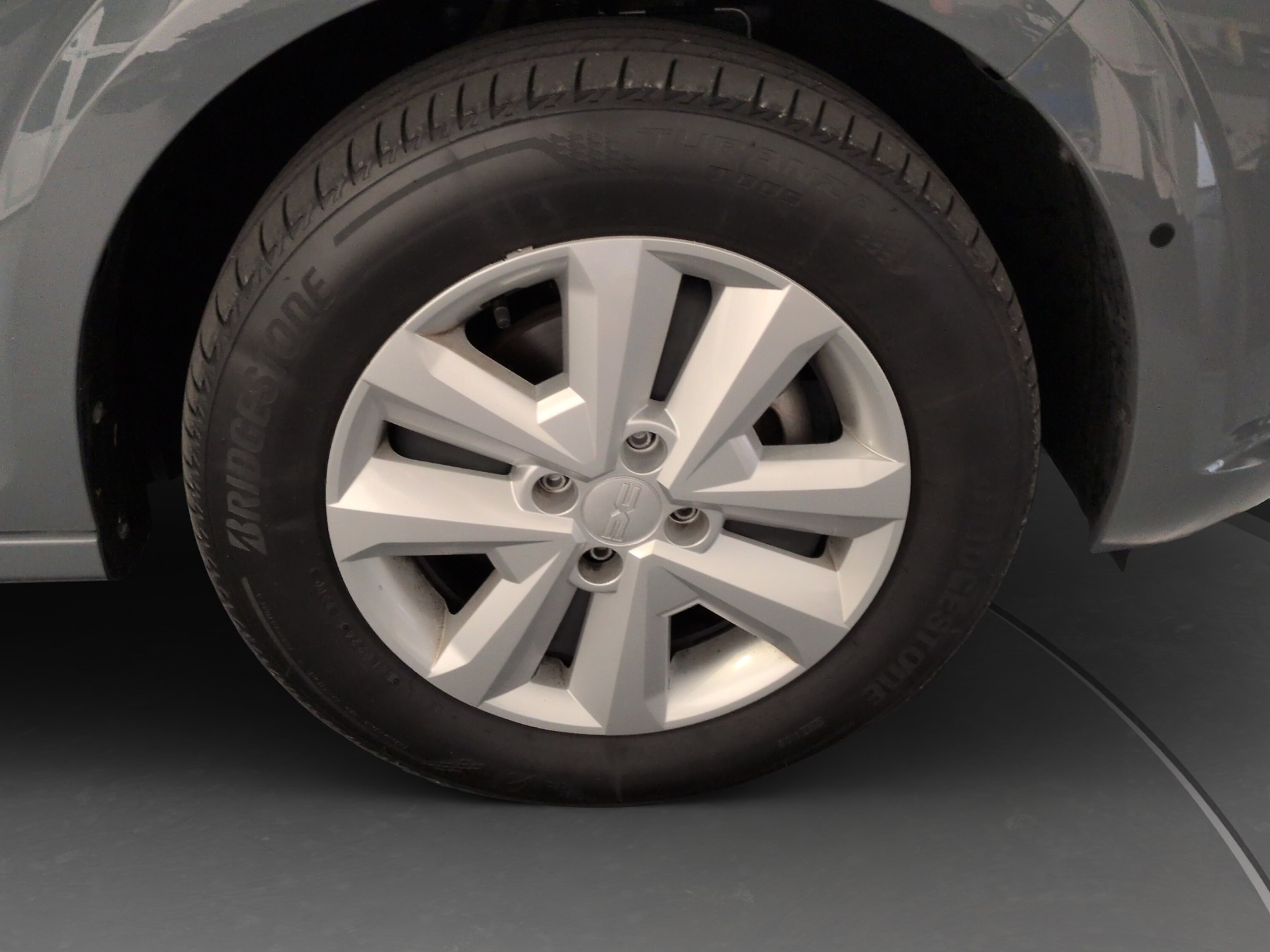 DACIA Sandero TCe 90 Expression CVT-image-17