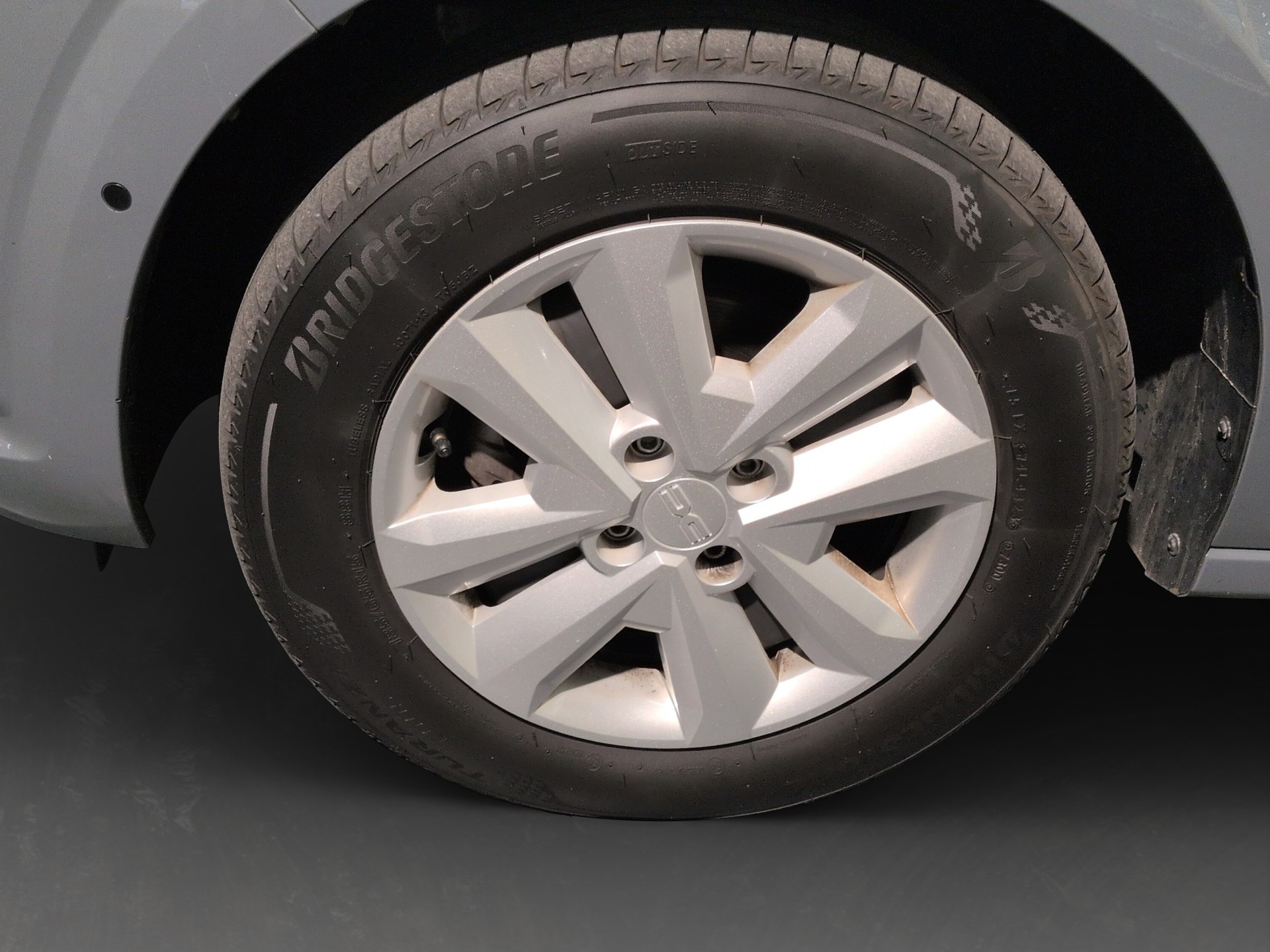 DACIA Sandero TCe 90 Expression CVT-image-22