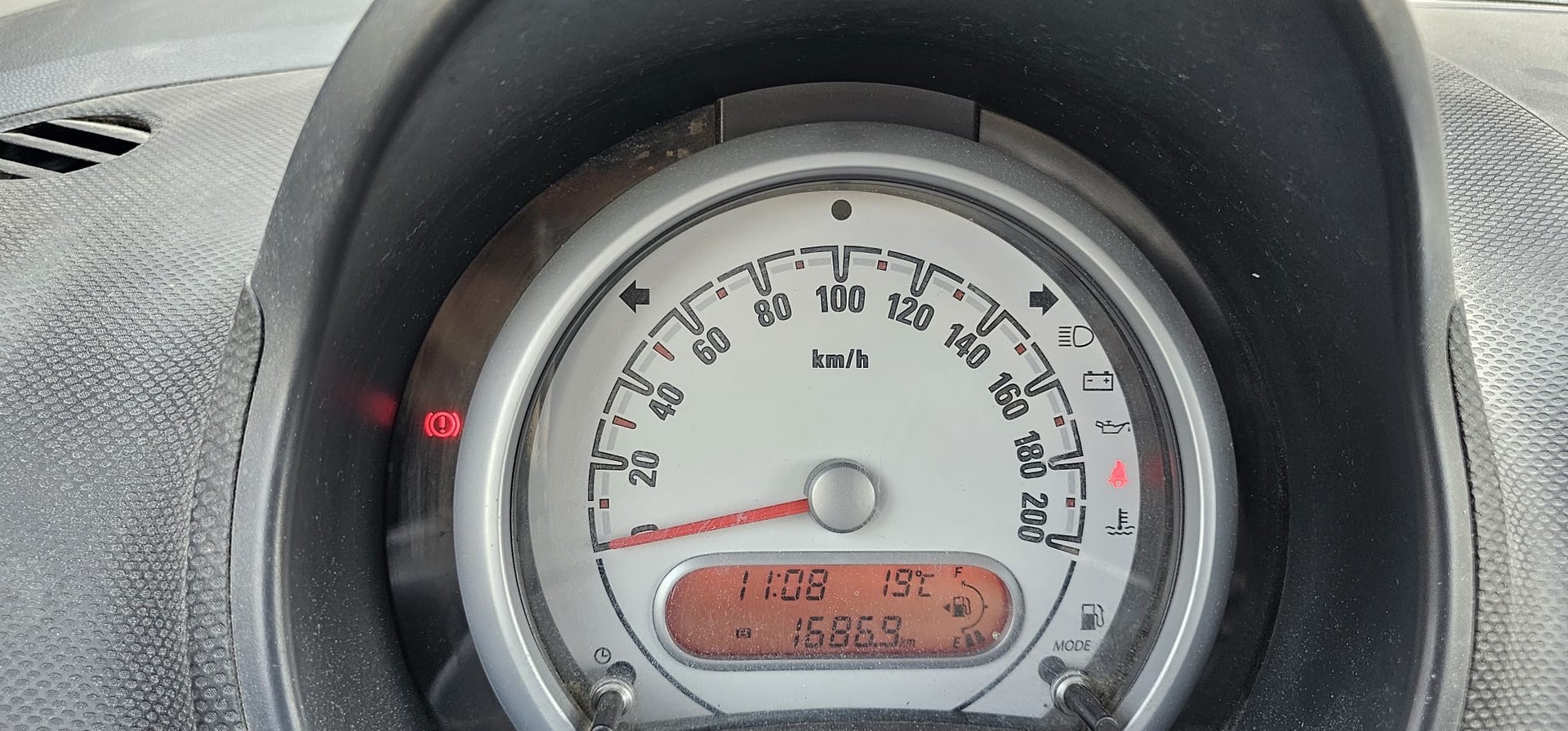 OPEL Agila 1.0 Enjoy-image-9
