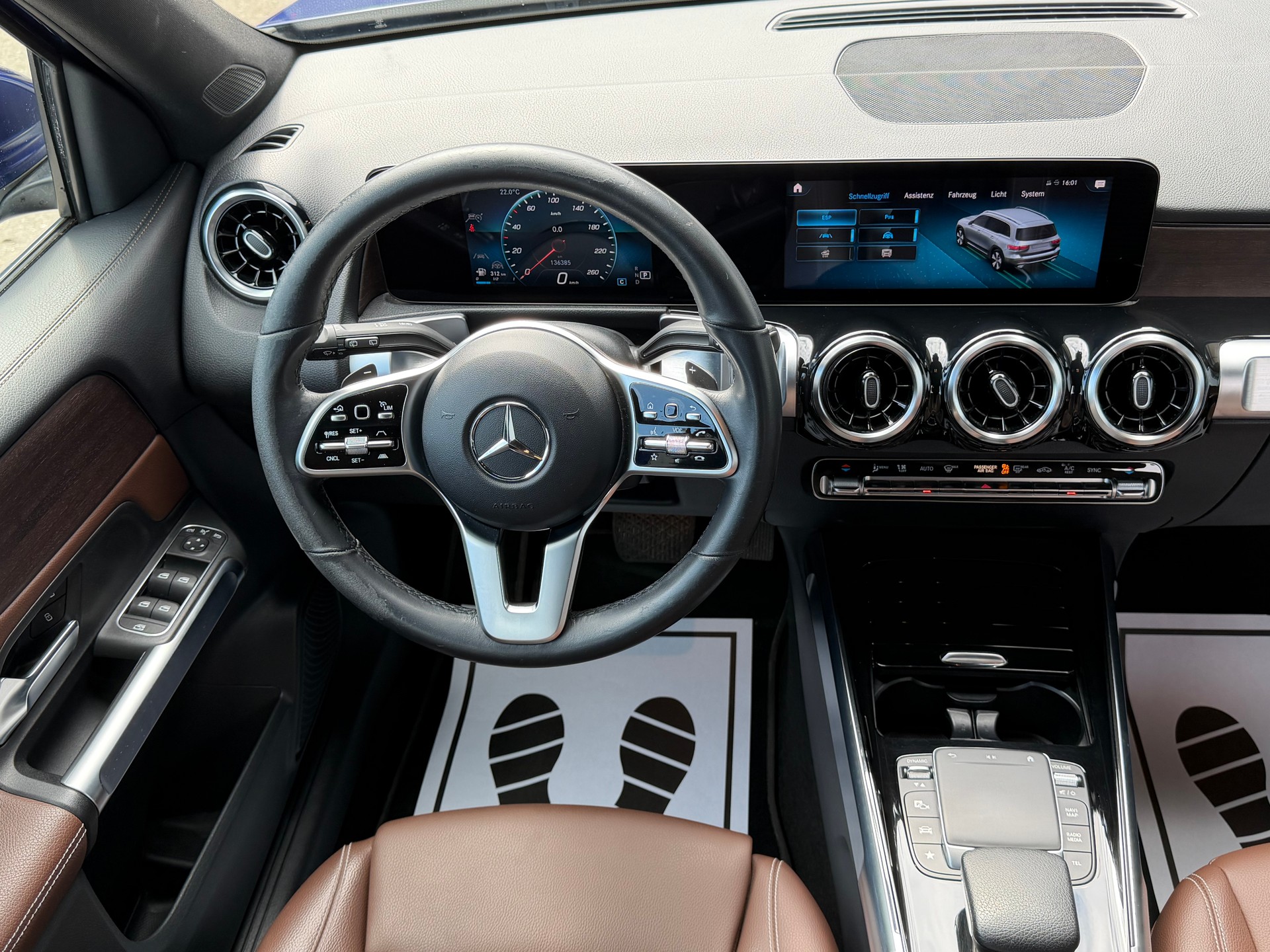 MERCEDES-BENZ GLB 220 d 4Matic Progressive 8G-Tronic-image-13