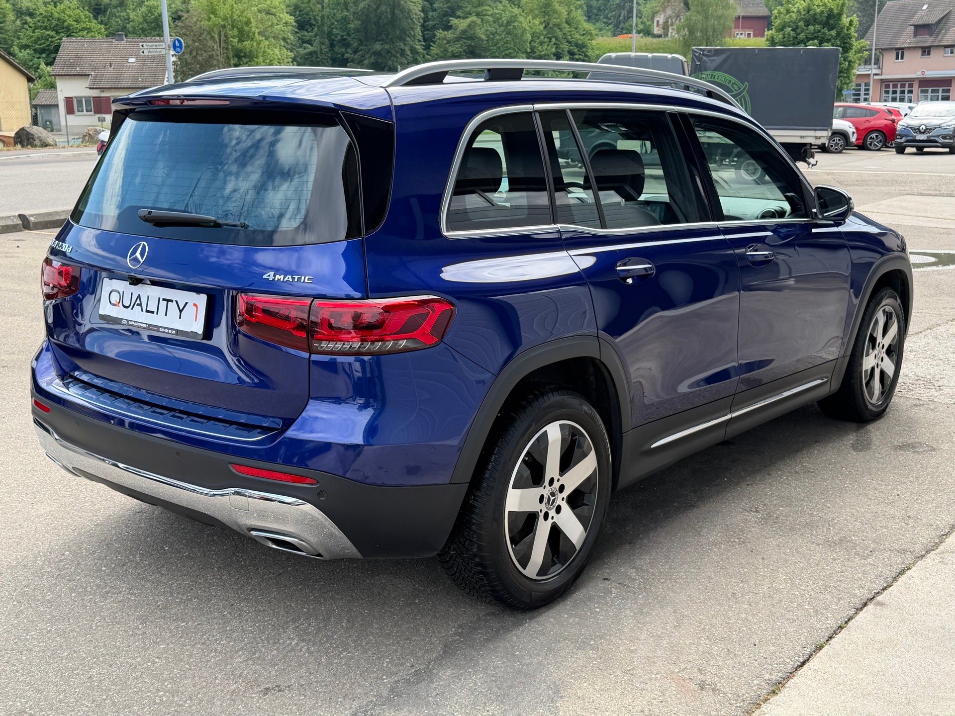 MERCEDES-BENZ GLB 220 d 4Matic Progressive 8G-Tronic-image-4