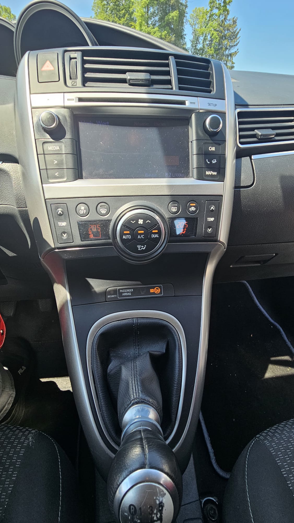 TOYOTA Verso 1.8 Sol-image-8