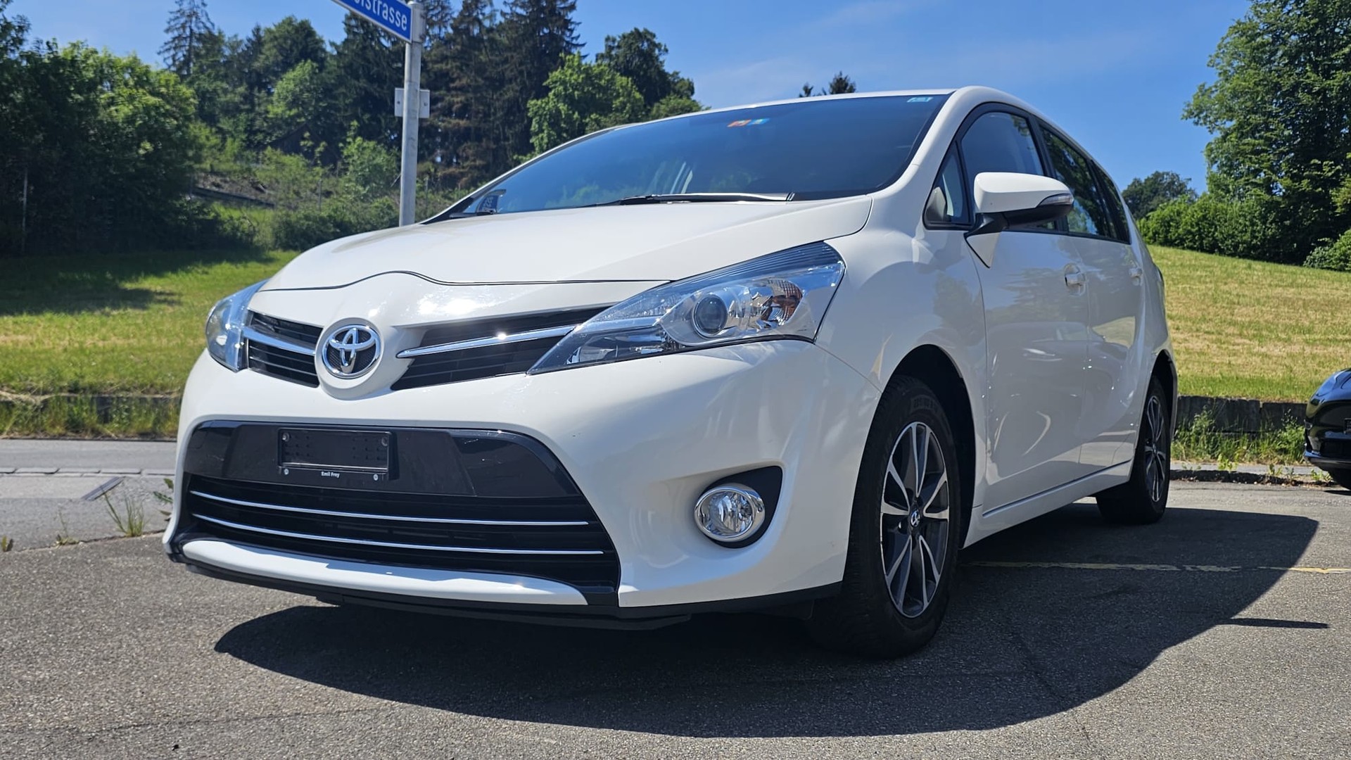 TOYOTA Verso 1.8 Sol-image-1
