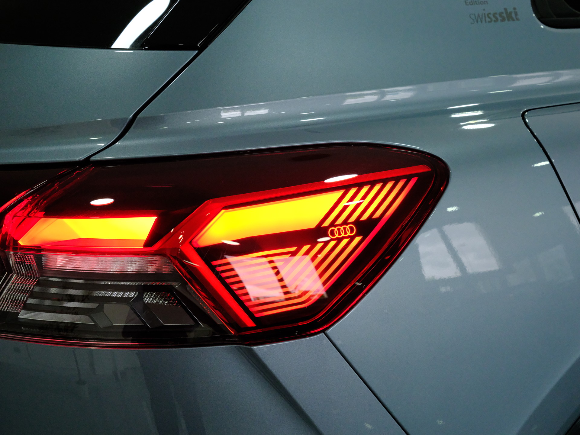 AUDI Q4 Sportback e-tron 45 quattro-image-8