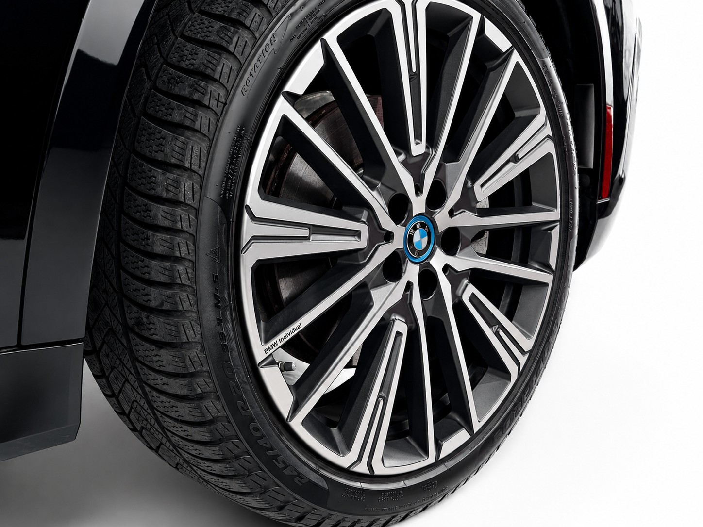 BMW X1 30e xDrive M-SSPORT CH FAHRZEUG-image-26