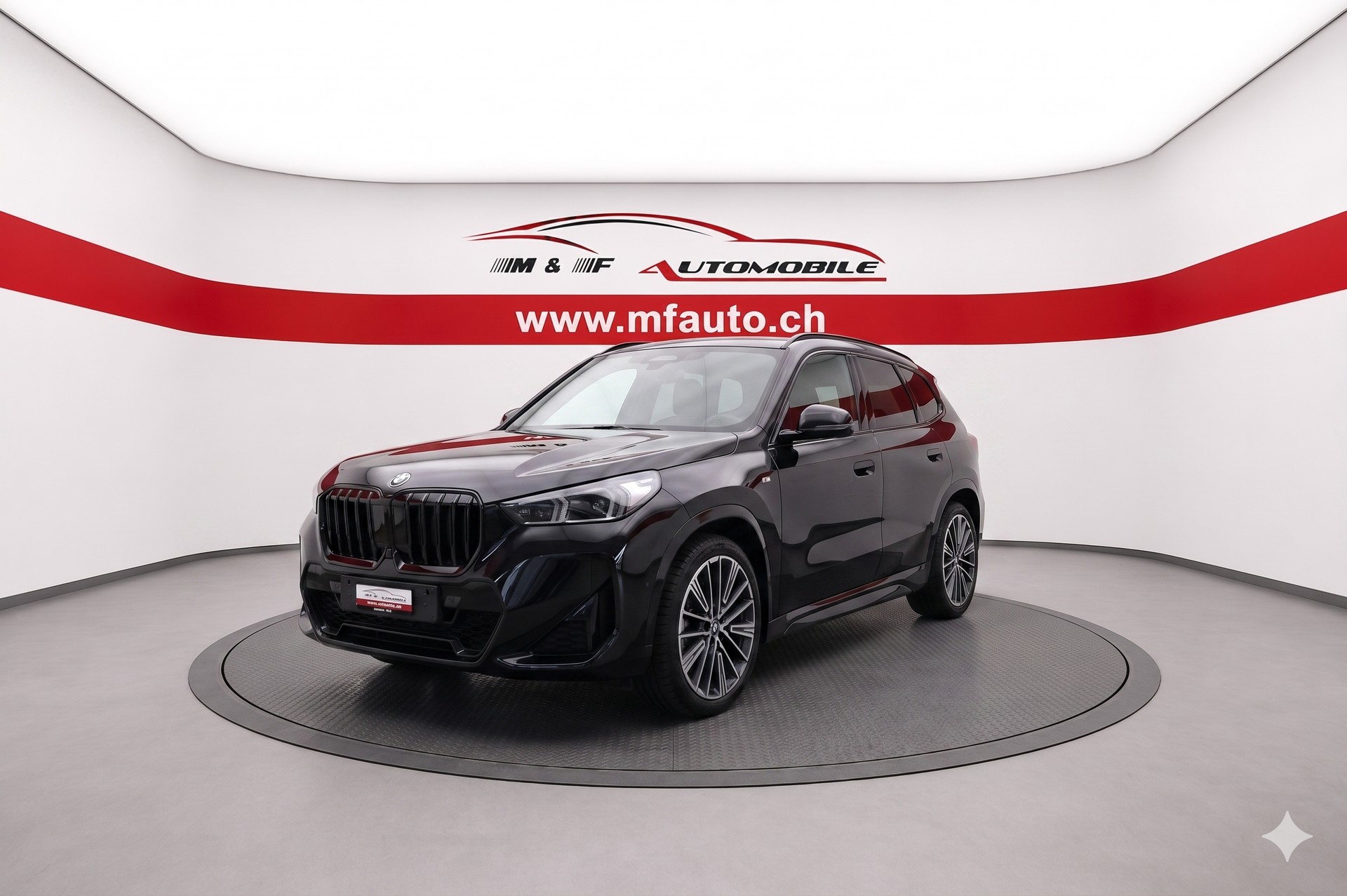 BMW X1 30e xDrive M-SSPORT CH FAHRZEUG-image-0