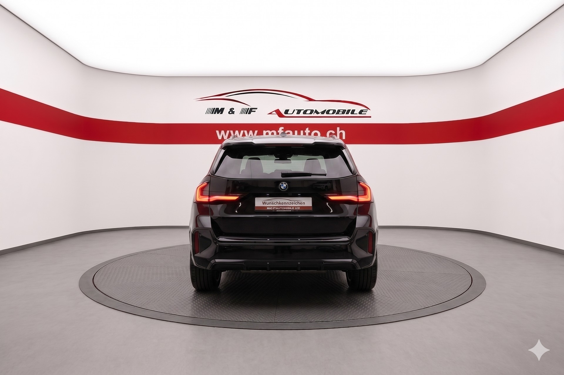 BMW X1 30e xDrive M-SSPORT CH FAHRZEUG-image-5