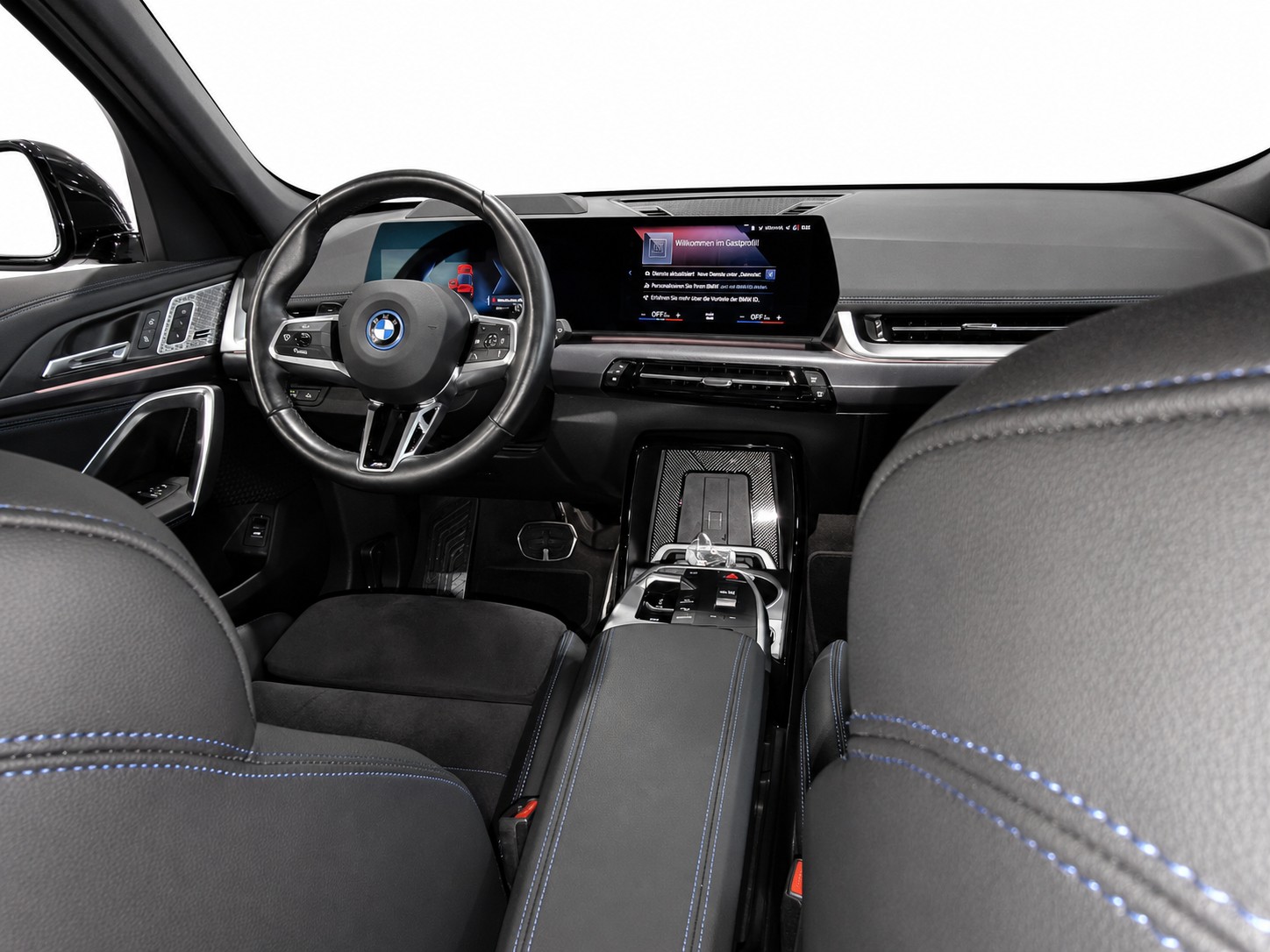 BMW X1 30e xDrive M-SSPORT CH FAHRZEUG-image-11