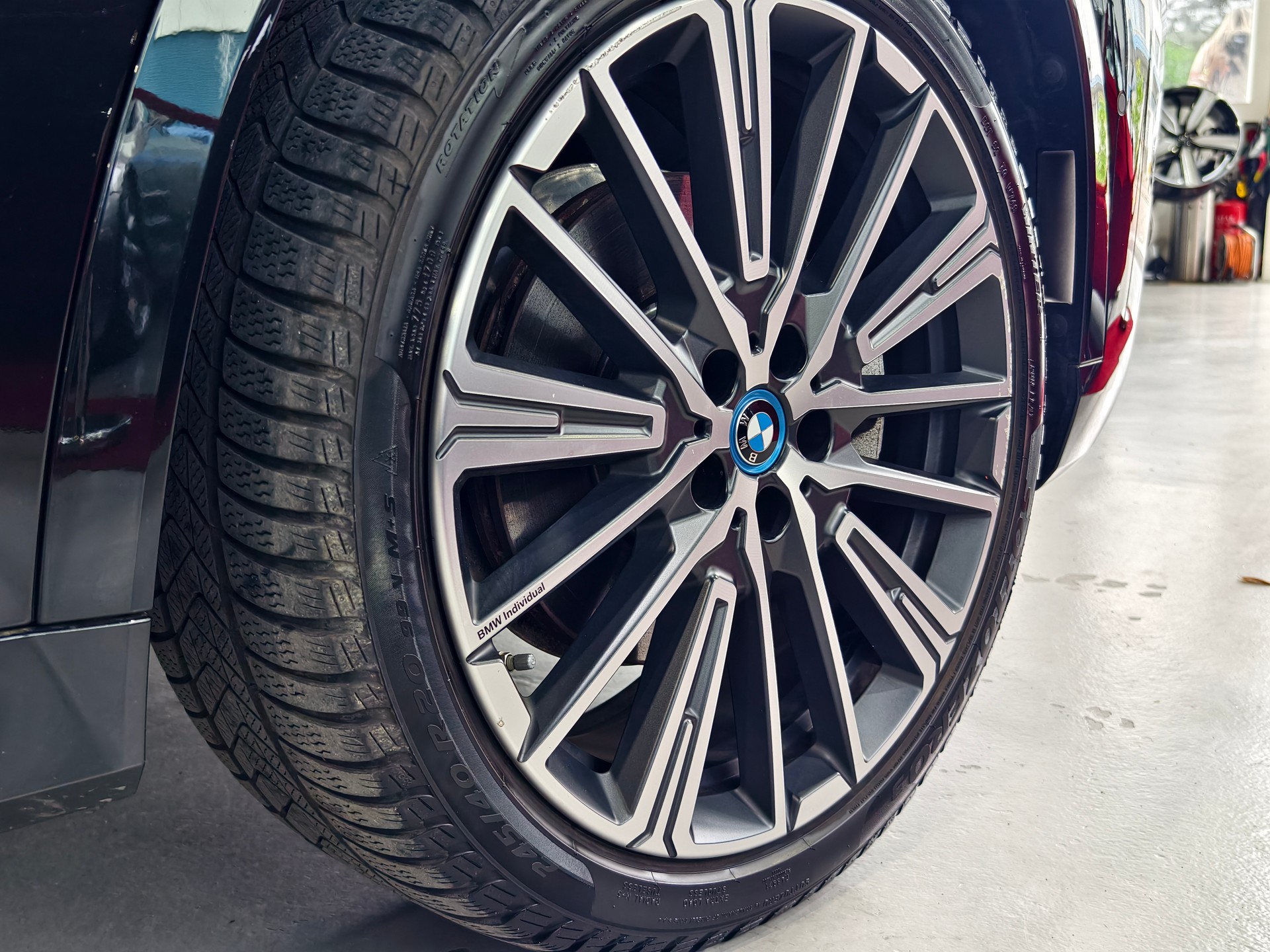 BMW X1 30e xDrive M-SSPORT CH FAHRZEUG-image-32
