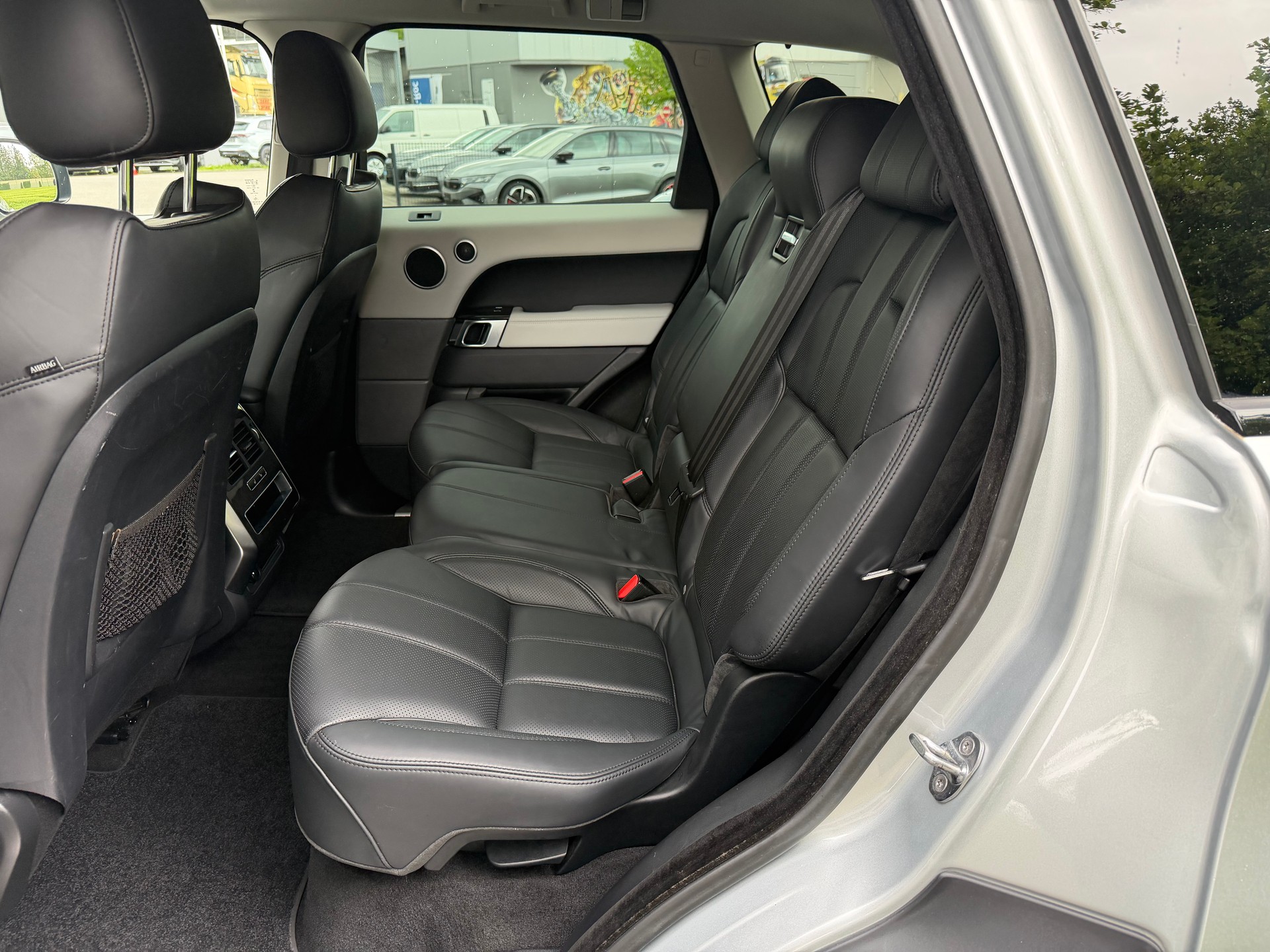 LAND ROVER Range Rover Sport 3.0 SDV6 HSE Dynamic Automatic-image-7