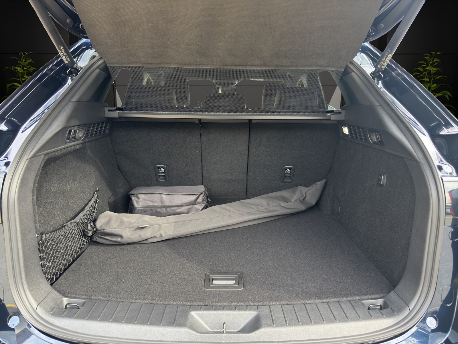 MAZDA CX-60 e-Skyactiv PHEV 327 AWD Homura Plus-image-14