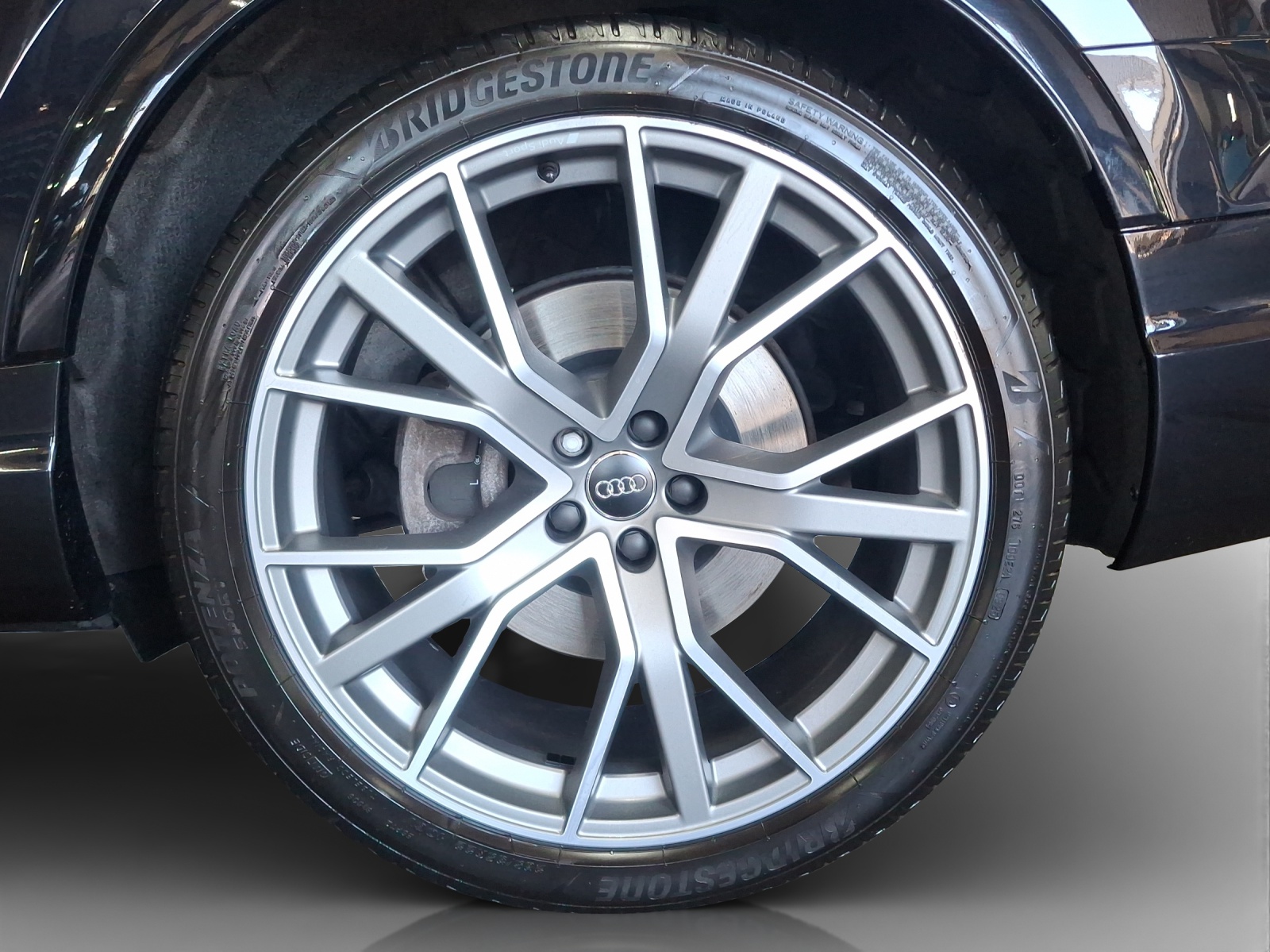 AUDI Q7 50 TDI quattro tiptronic-image-13