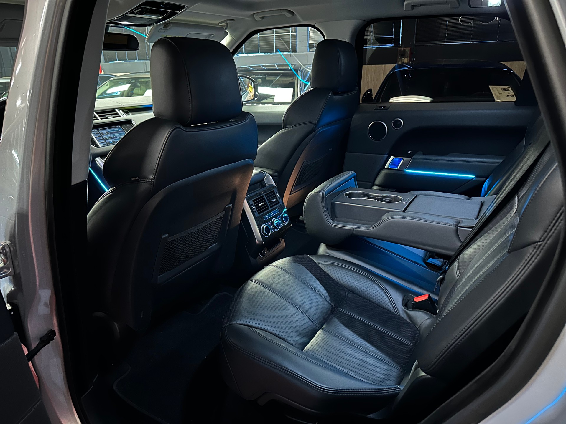 LAND ROVER Range Rover Sport 5.0 V8 SC HSE Dynamic / ** Frisch ab MFK & Service 2026 **-image-20