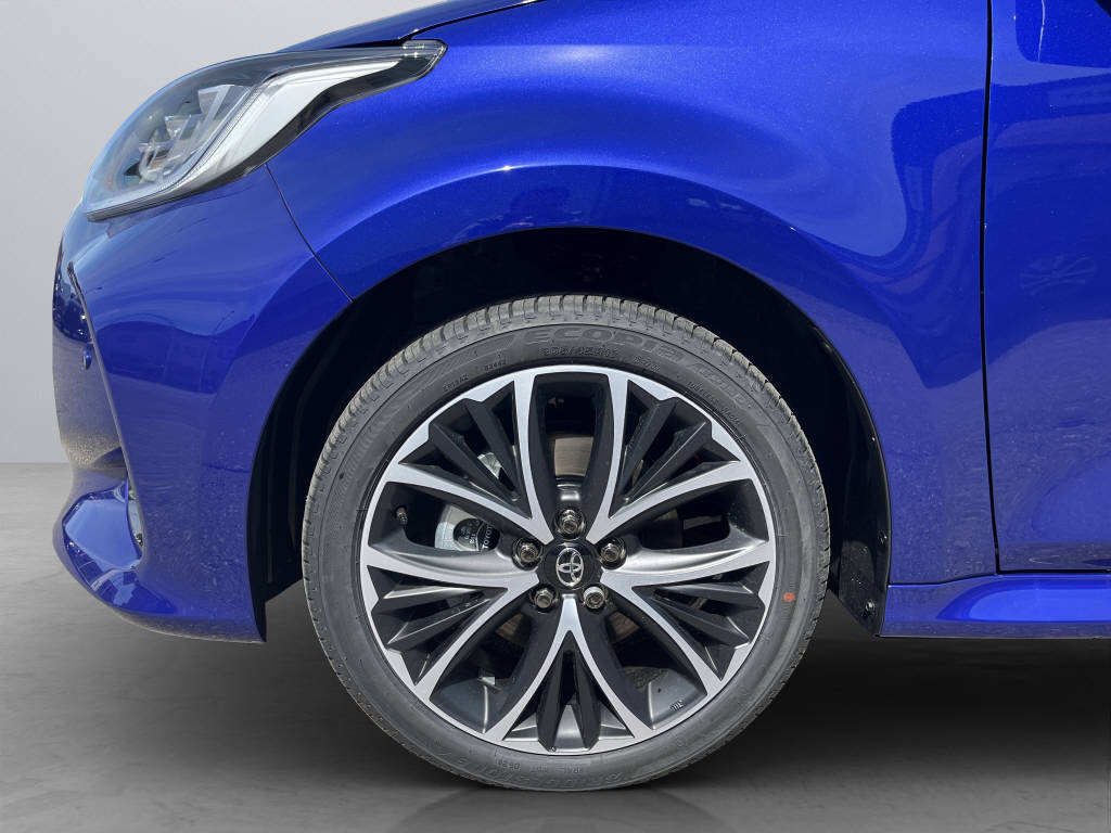 TOYOTA Yaris 1.5 VVT-i HSD Trend-image-15